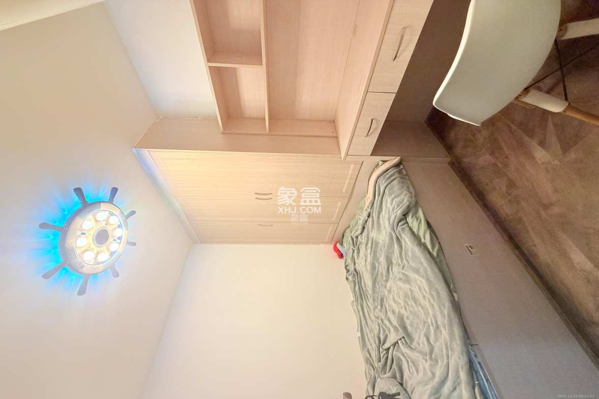 学府星城 1室0厅0卫 1700.0元/月 学府星城 1室0厅0卫 1700.0元/月室内图