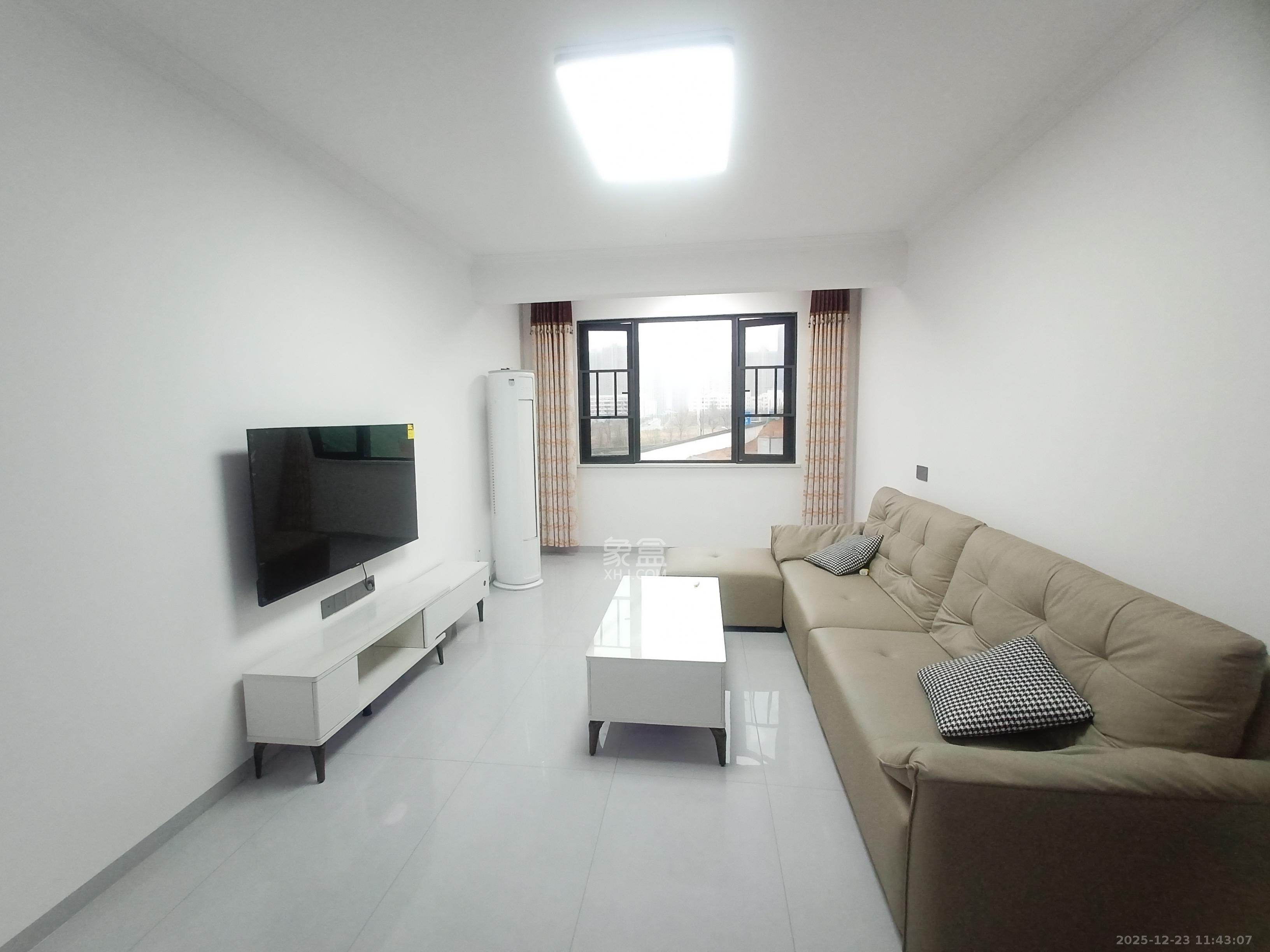 谷山景苑  2室2厅1卫    1800.0元/月