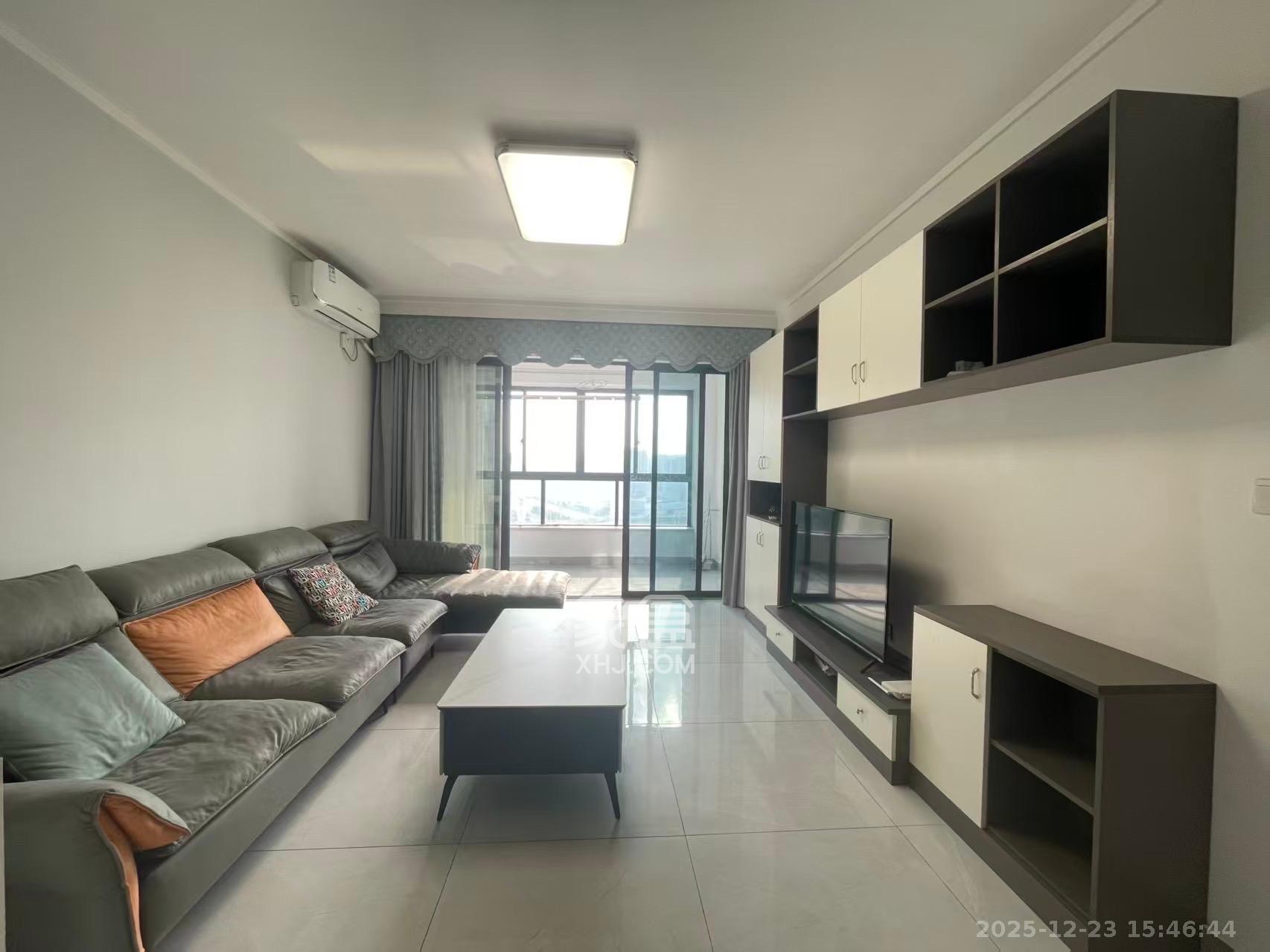 北大资源时光  3室2厅2卫    3000.0元/月