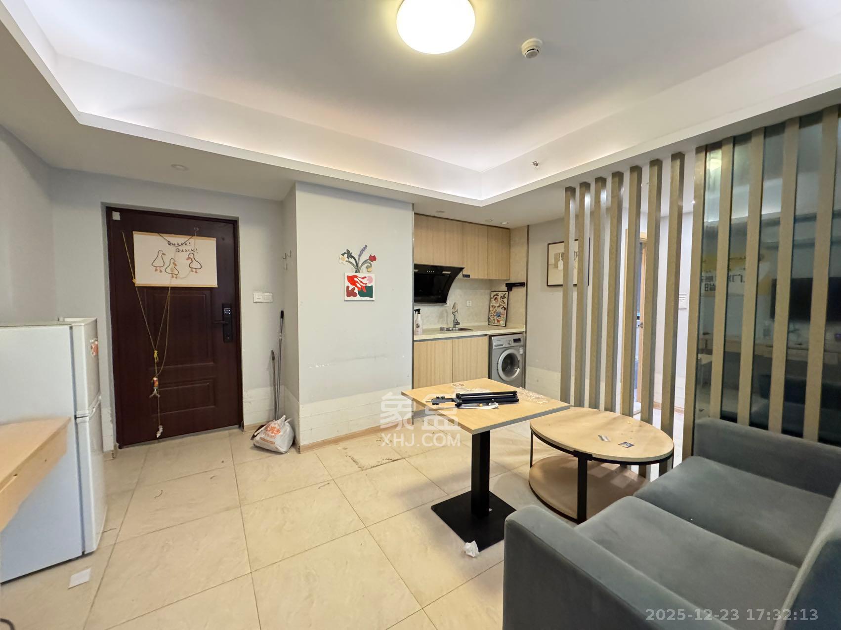 协信星澜汇  2室1厅1卫    2000.0元/月