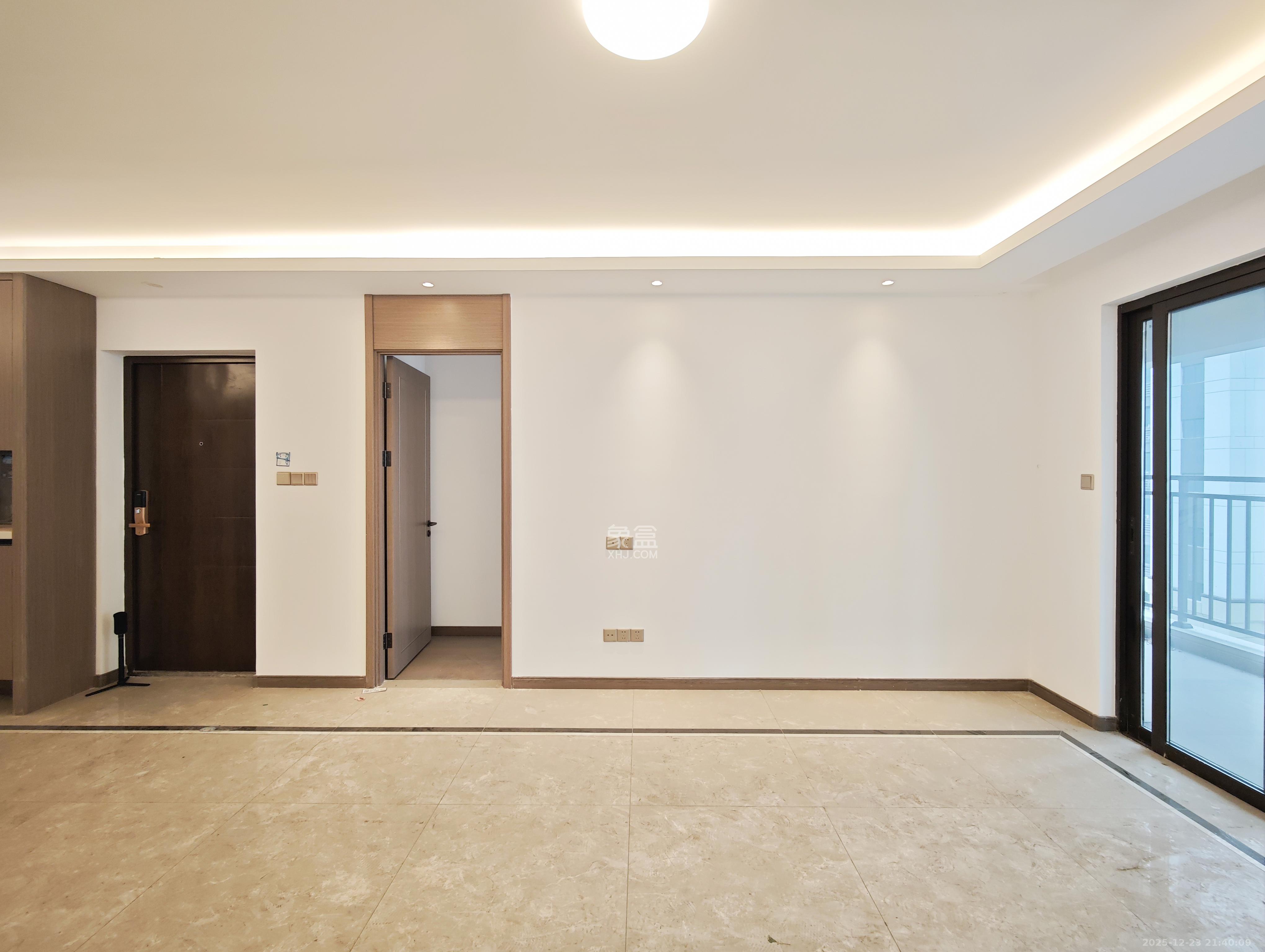 龙湖日盛奕境  4室2厅2卫    118.0万