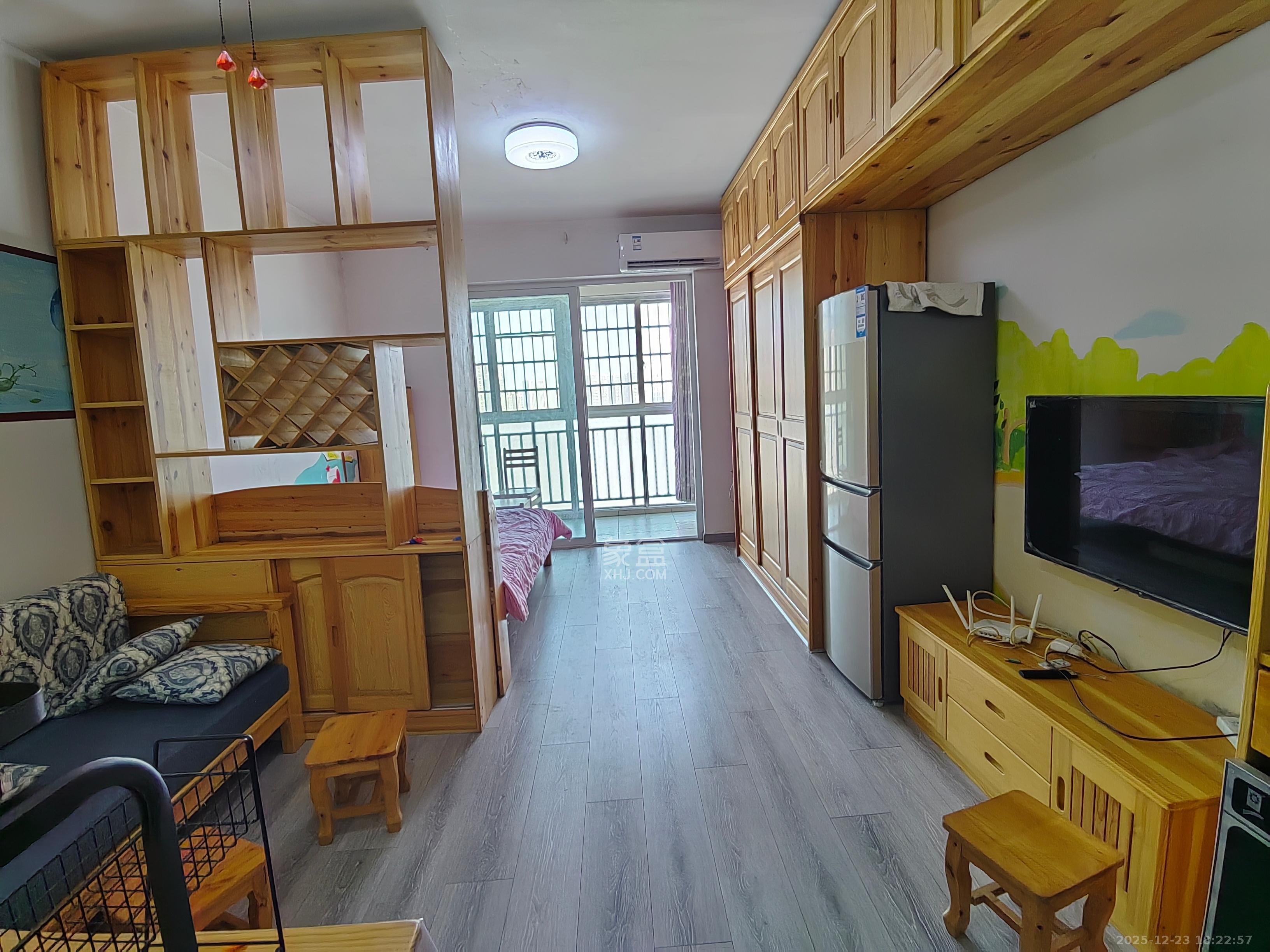 世景华庭  1室1厅1卫    1000.0元/月