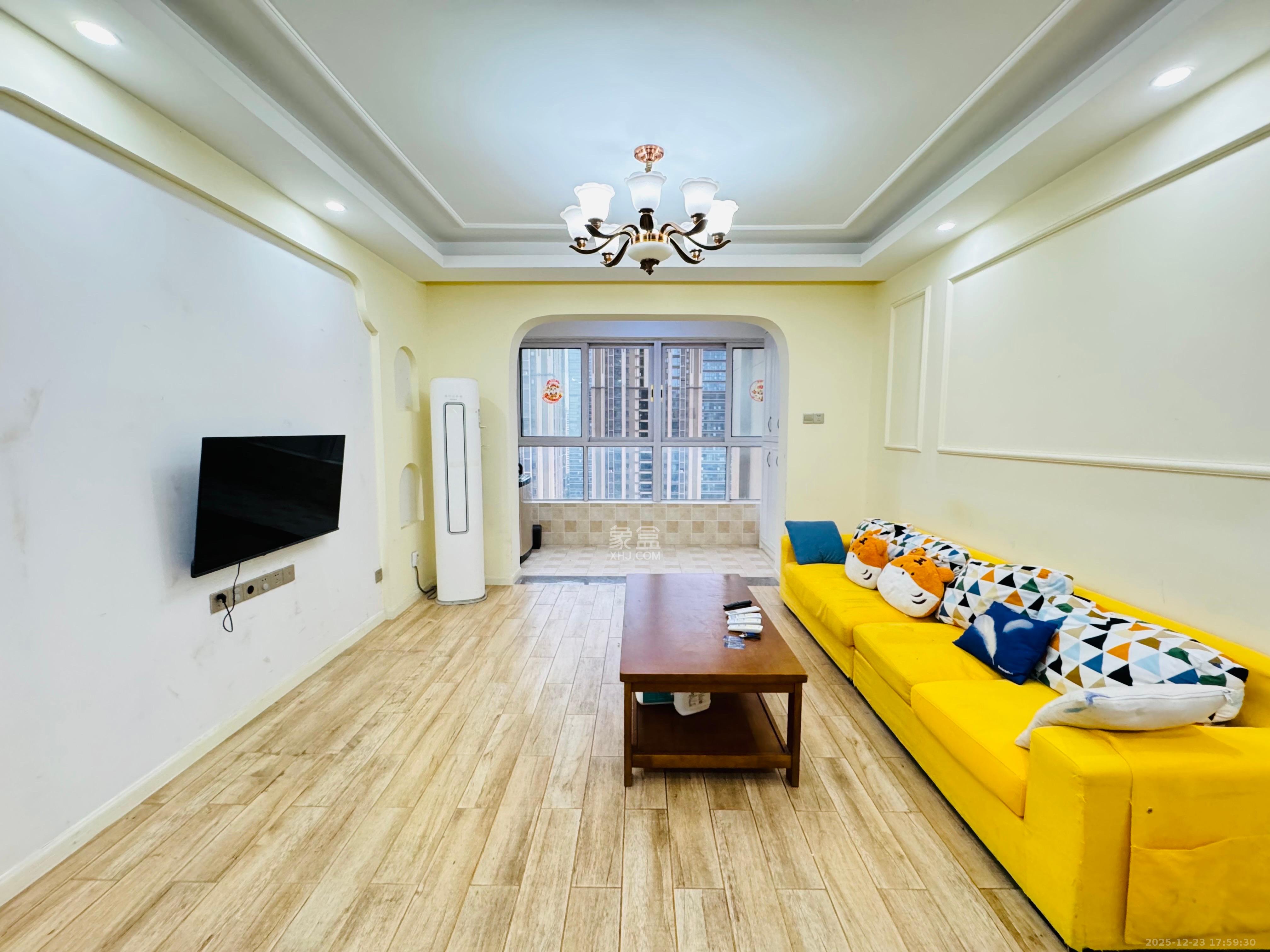 协信星澜汇  3室2厅2卫    3300.0元/月