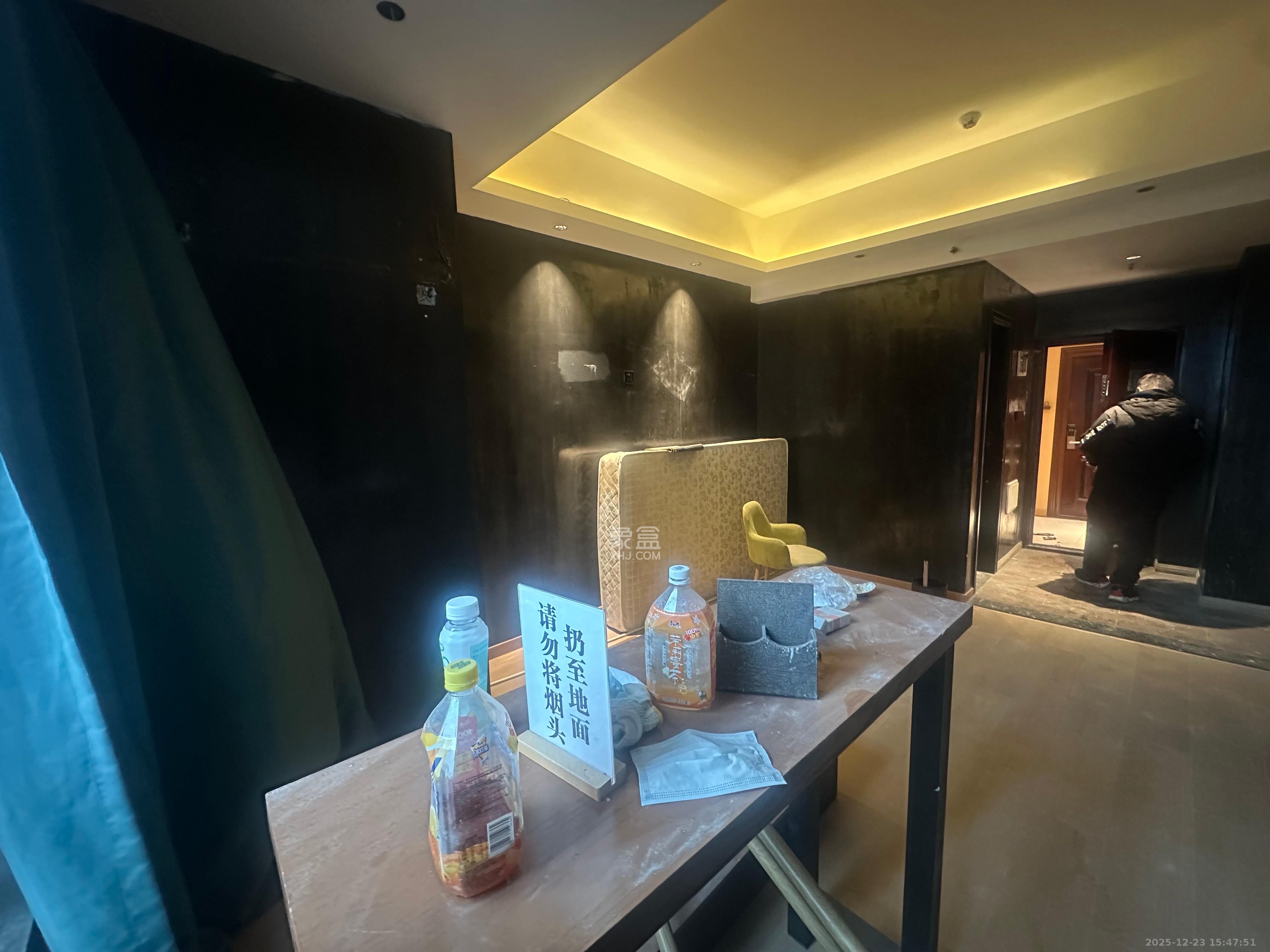 绿地之窗   31.64㎡      900.0元/月室内图