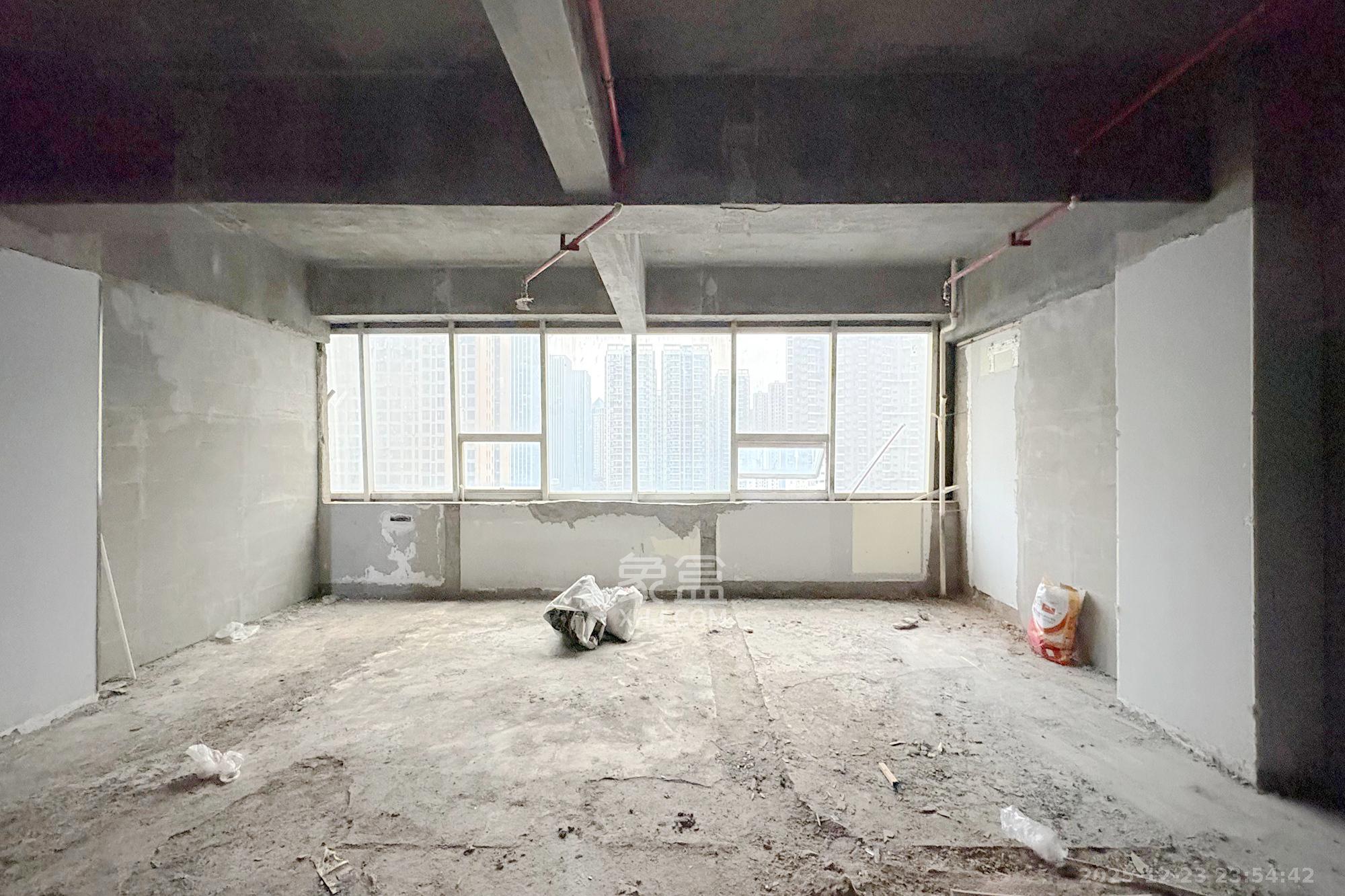 华瑞电子商厦（湖南科佳摄影城）  2室1厅1卫    40.8万