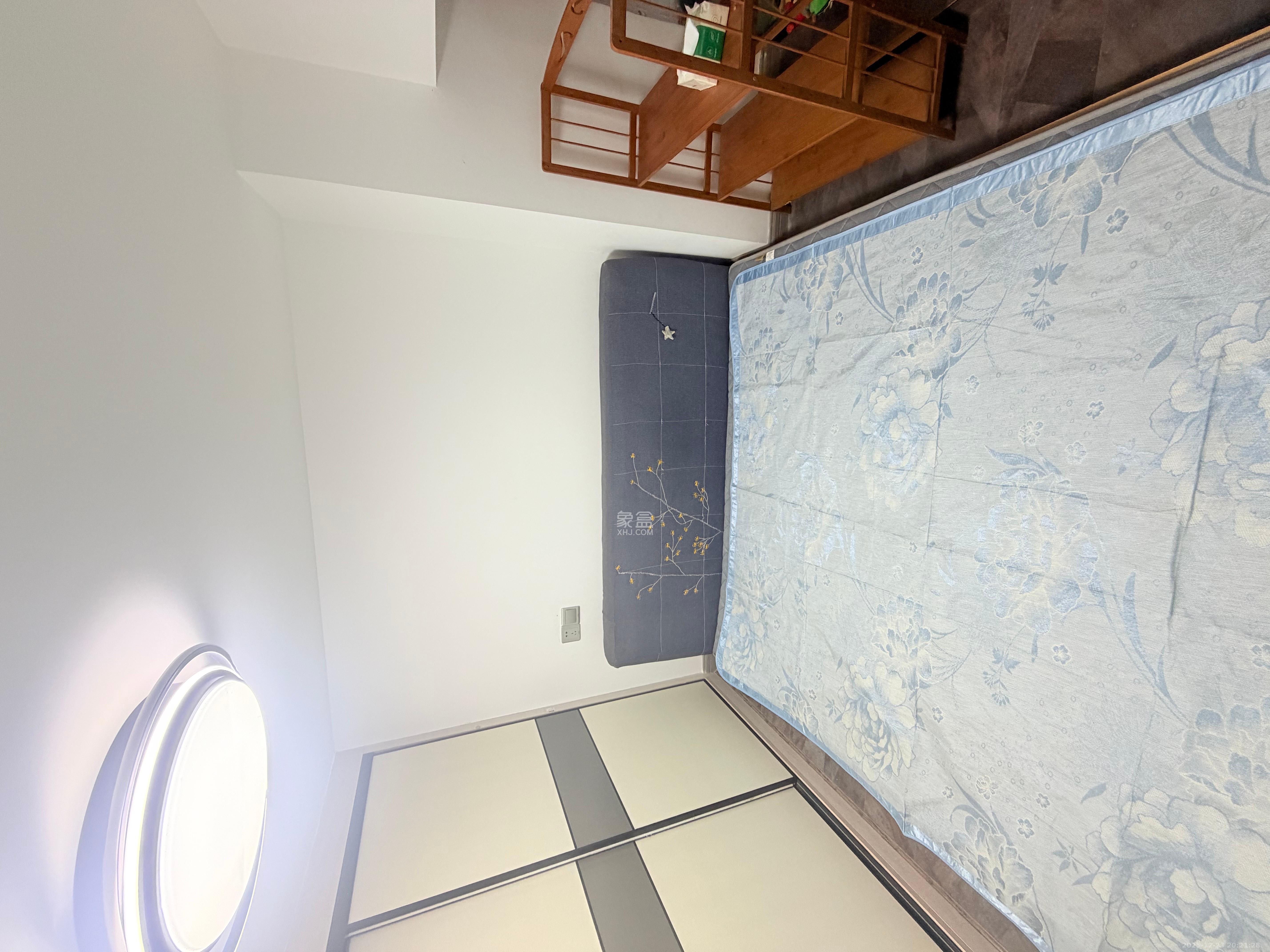 学府星城  1室0厅0卫    1700.0元/月室内图