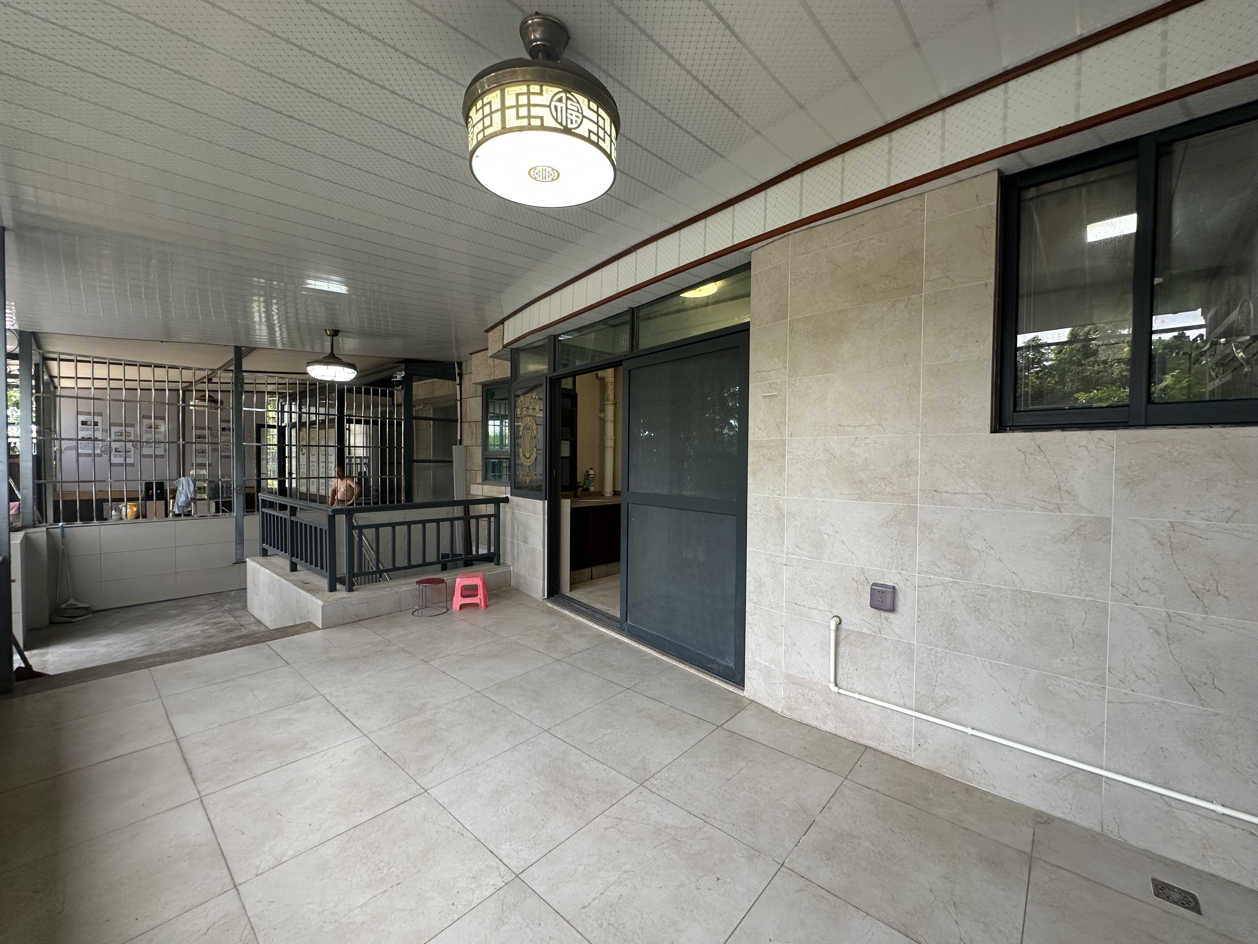 国兴城（C区）  4室2厅2卫    330.0万