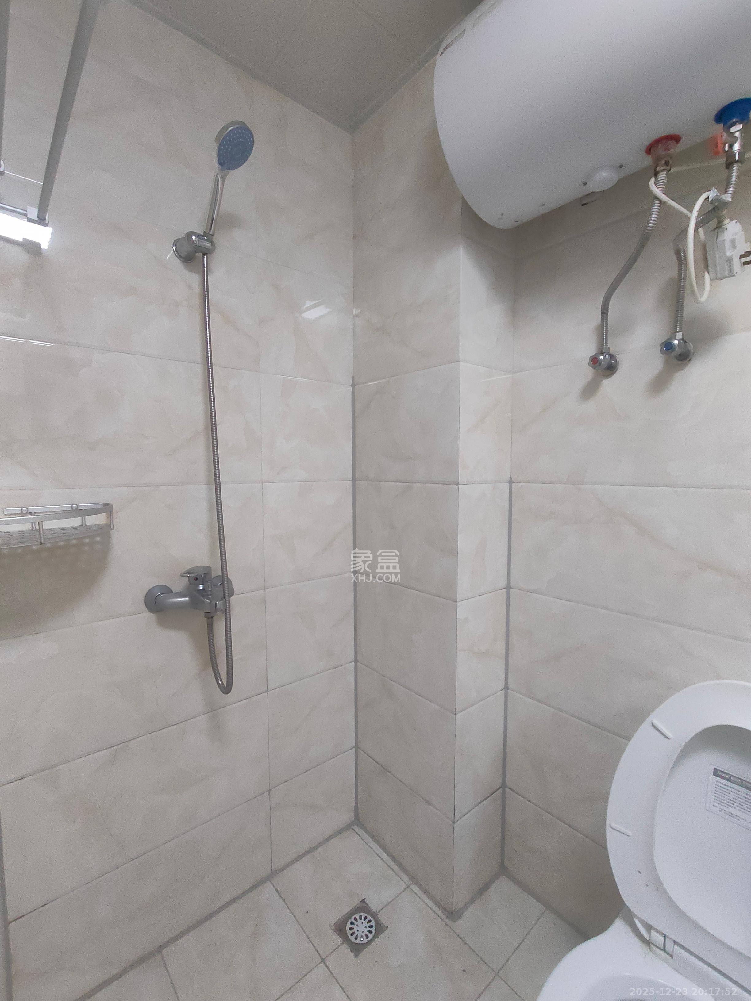 旭辉御府   41.43㎡      1300.0元/月室内图