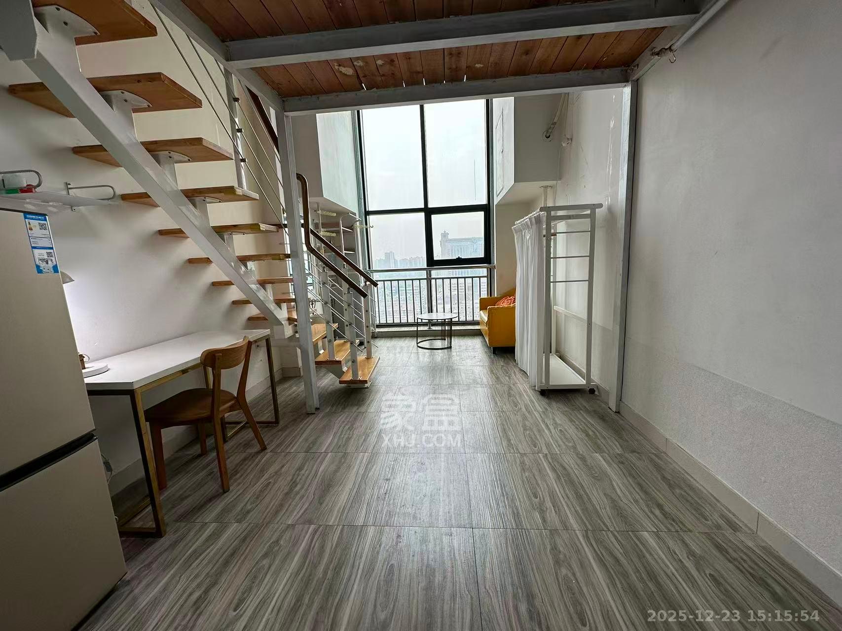 东盈商业广场（华泉城市广场）