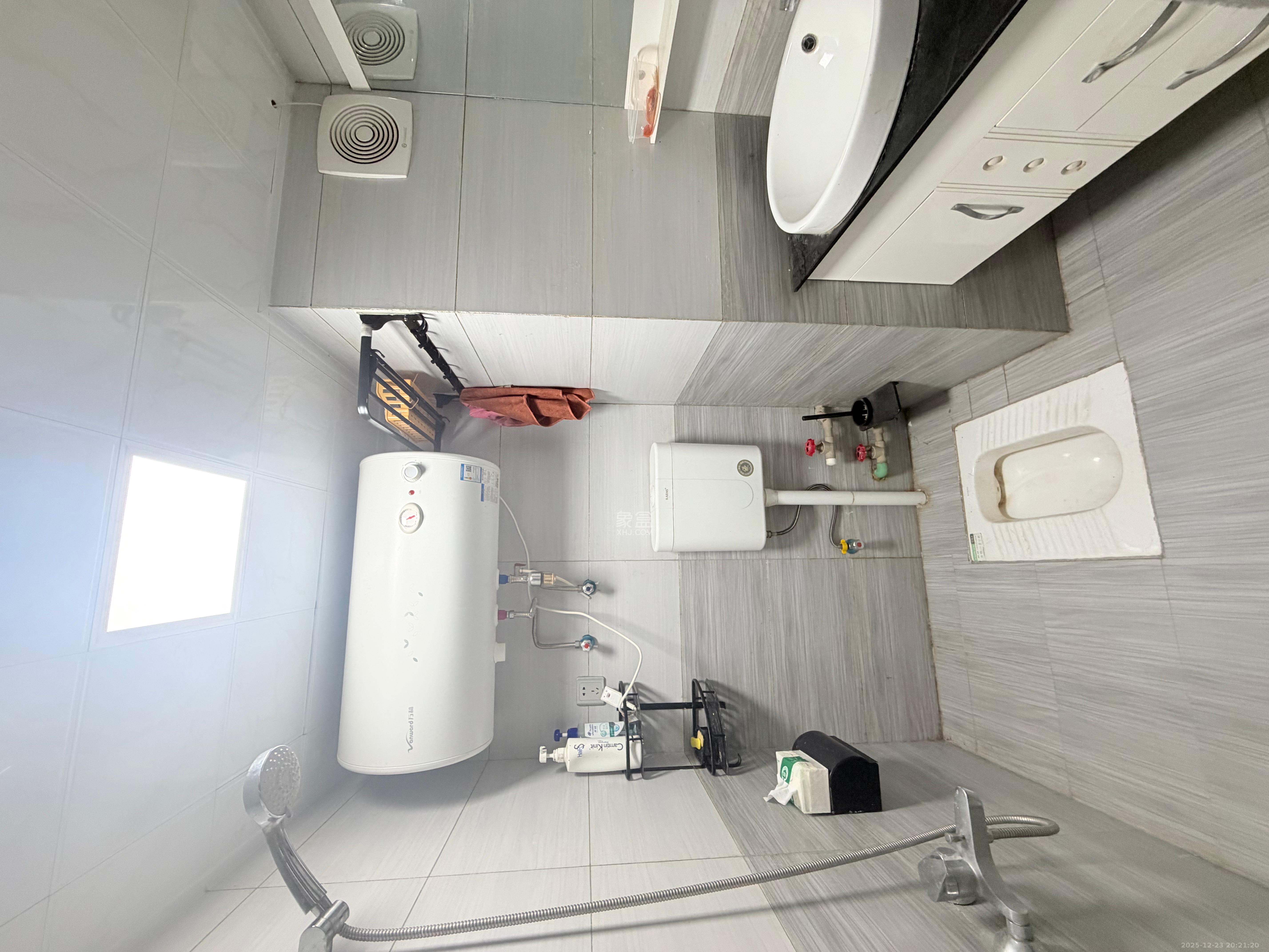 学府星城  1室0厅0卫    1700.0元/月室内图