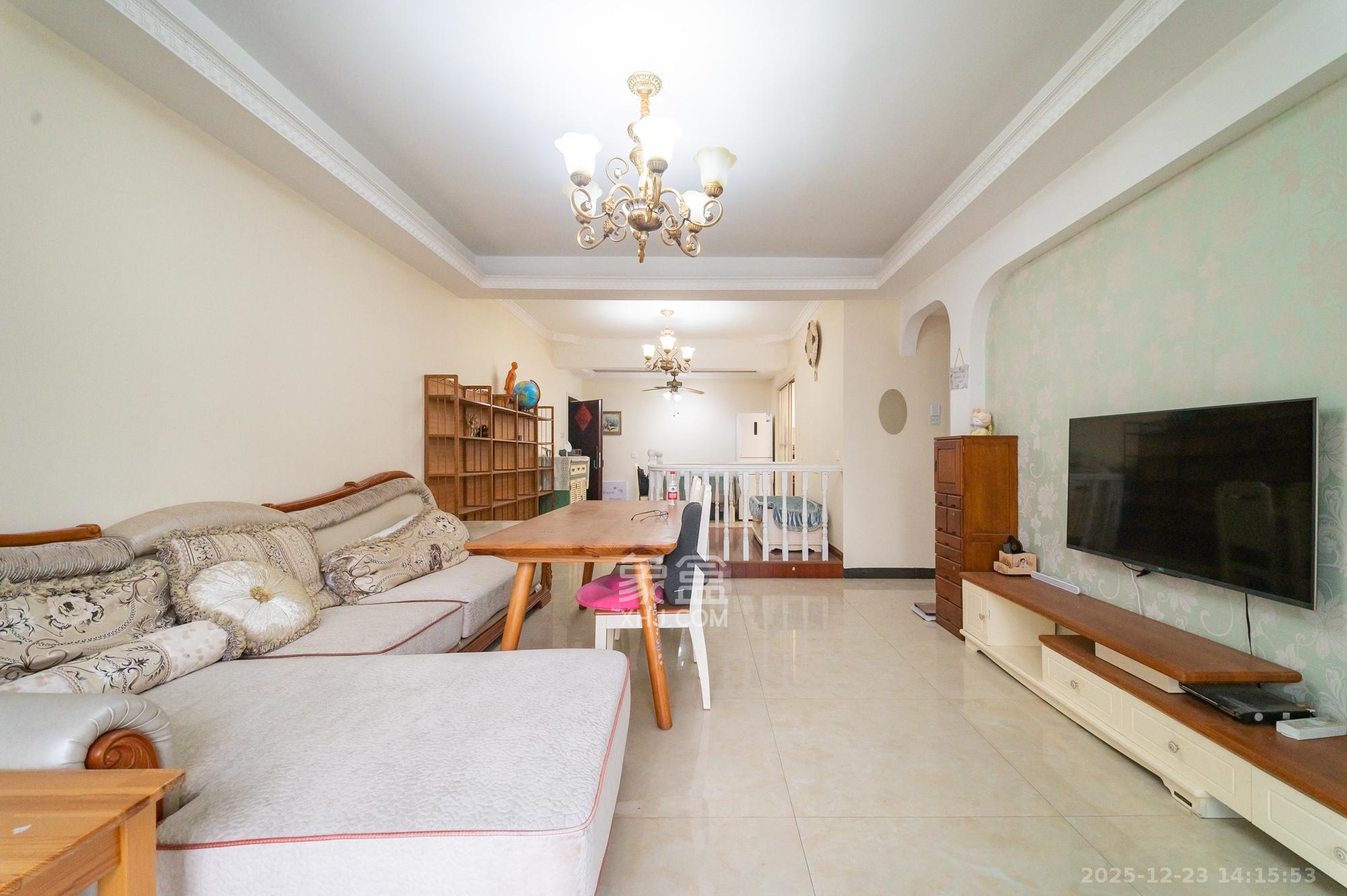 蓝山郡  1室0厅0卫    65.0万