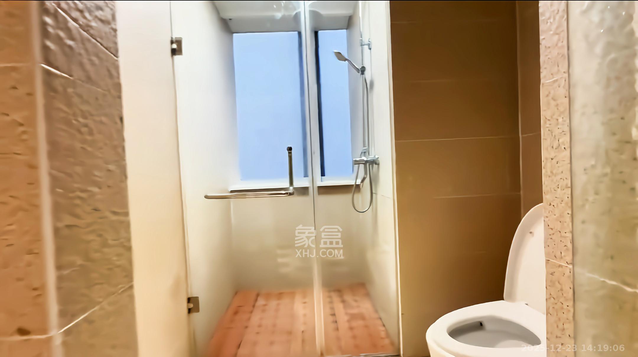 宇成开福广场   45.0㎡      1900.0元/月室内图