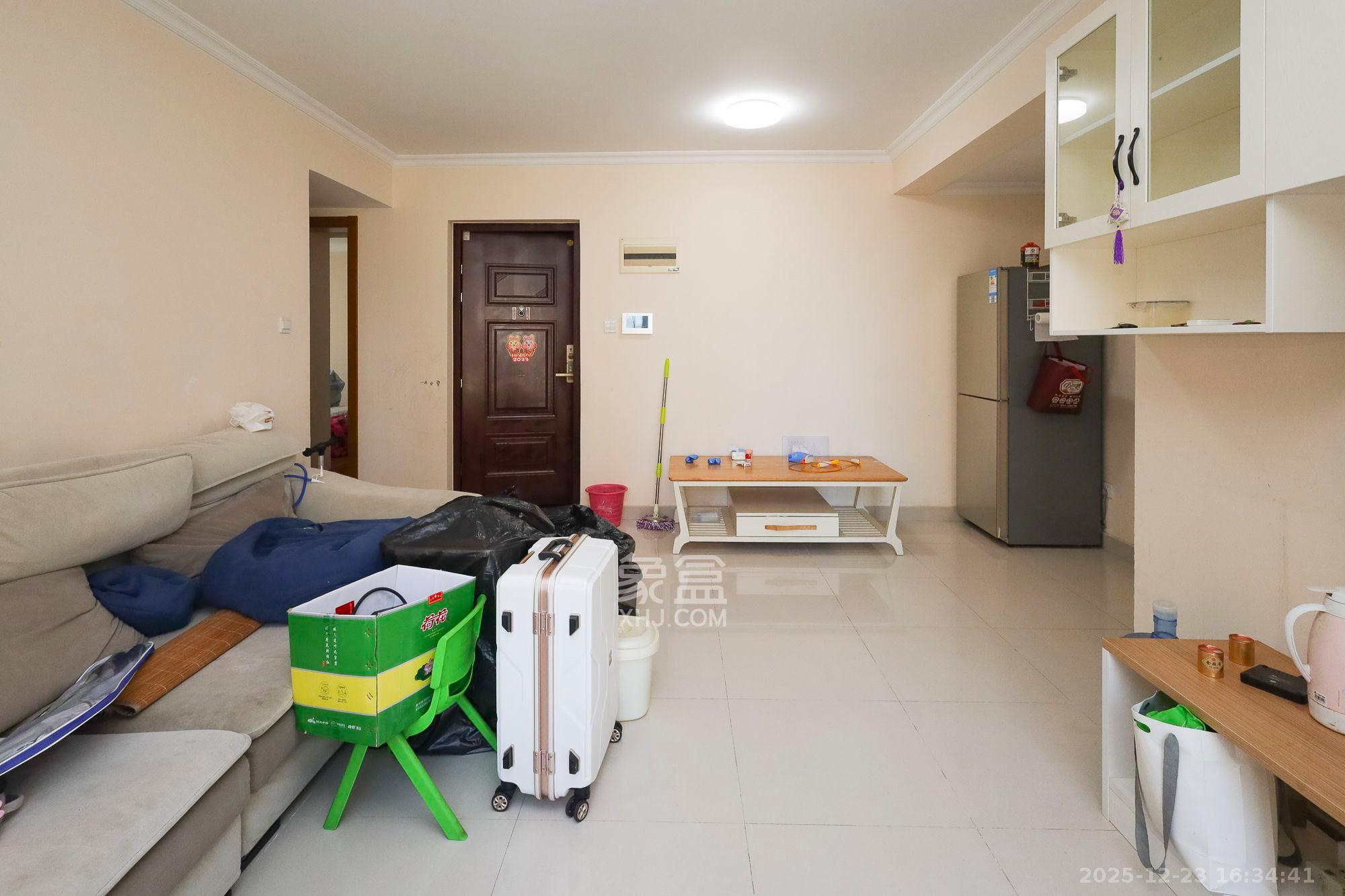 协信星澜汇  3室2厅2卫    3000.0元/月