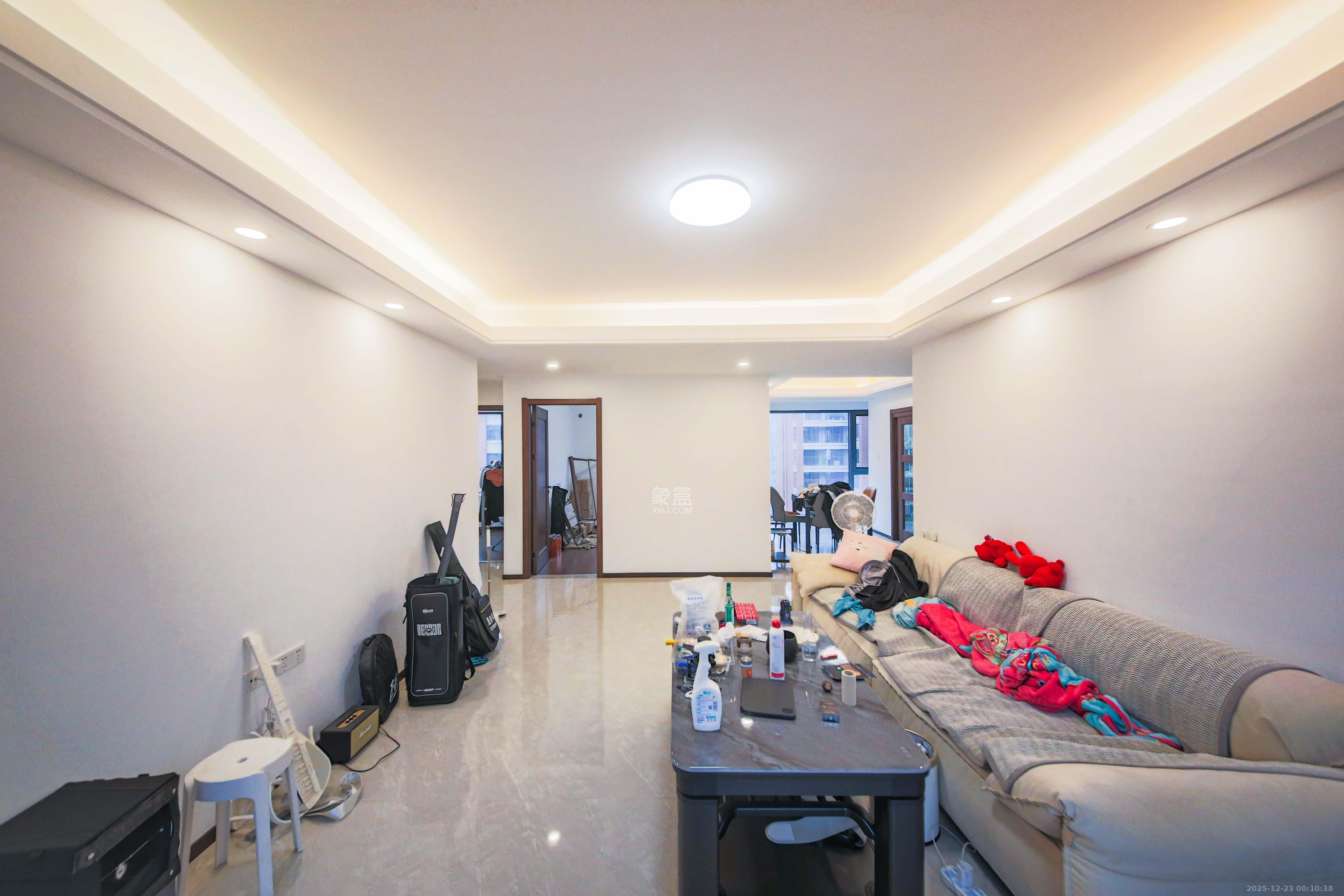 香缇雅苑（鑫远翡丽郡二期）  4室2厅2卫    196.0万