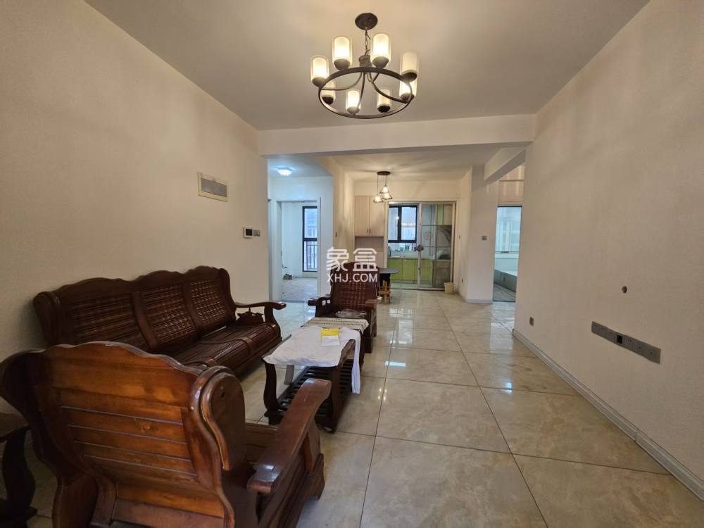 中欧昆仑首府  3室2厅2卫    53.0万