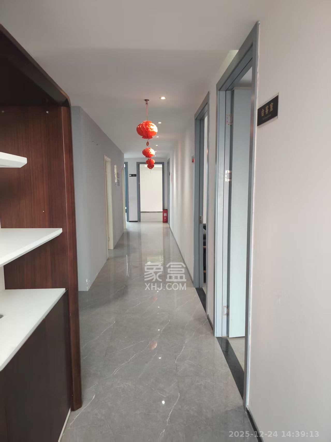 新长海广场   580.0㎡      20000.0元/月室内图