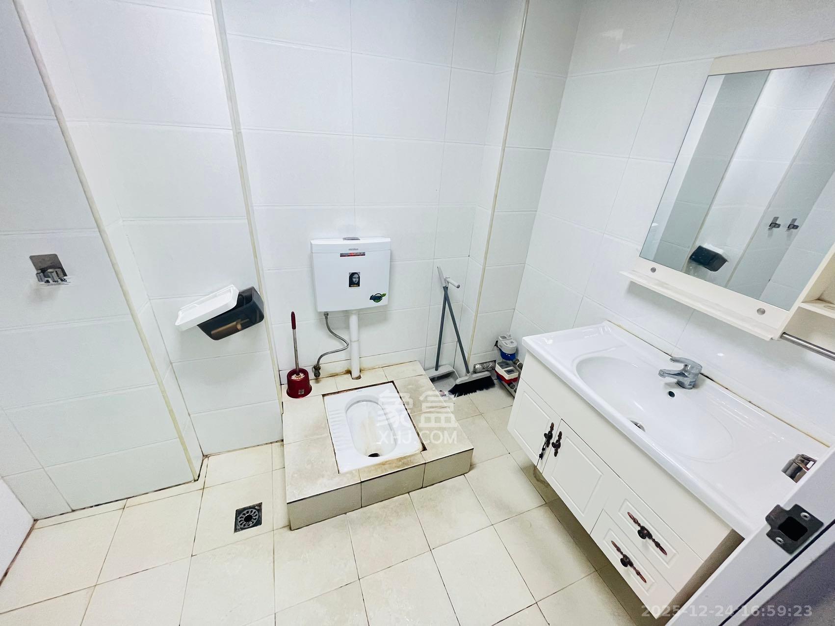 建发汇金国际   110.0㎡      3500.0元/月室内图