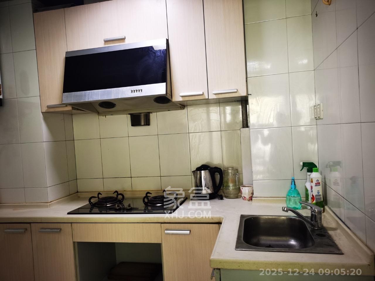 欧园  2室2厅2卫    2700.0元/月室内图