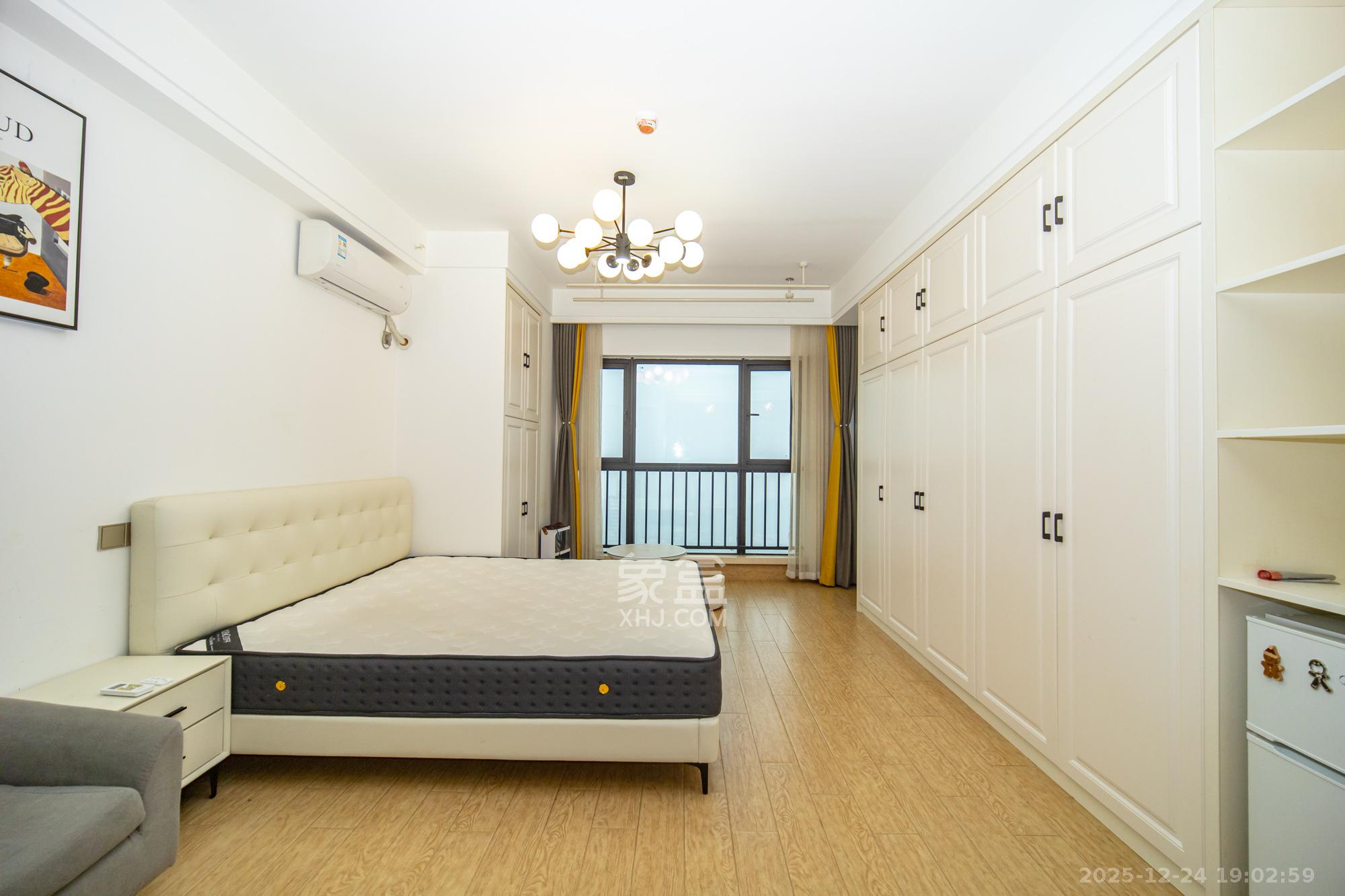 金科时代中心  1室1厅1卫    19.8万