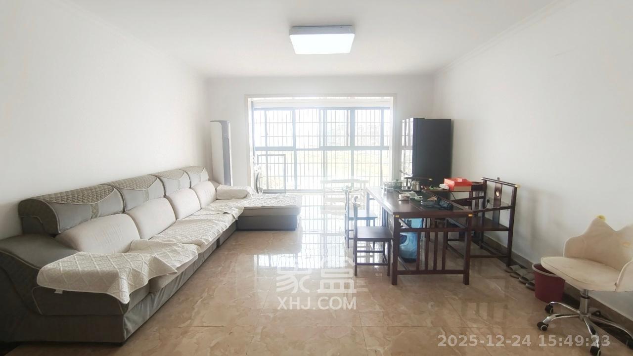 江河双水湾  4室2厅2卫    3000.0元/月