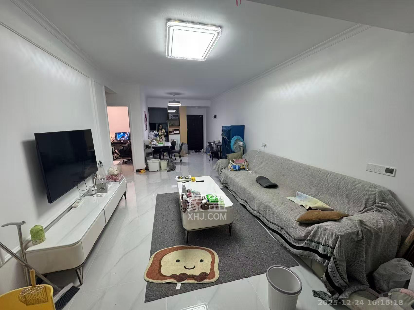 洋湖明园二期  2室1厅1卫    1900.0元/月