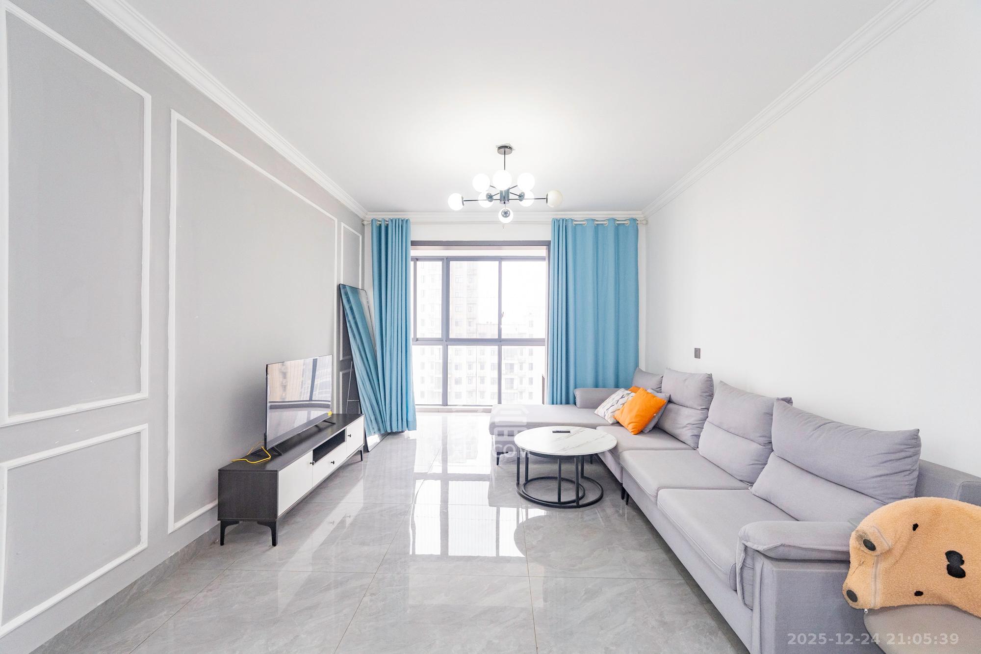 和悦城(蟠龙景苑)  3室2厅1卫    54.8万