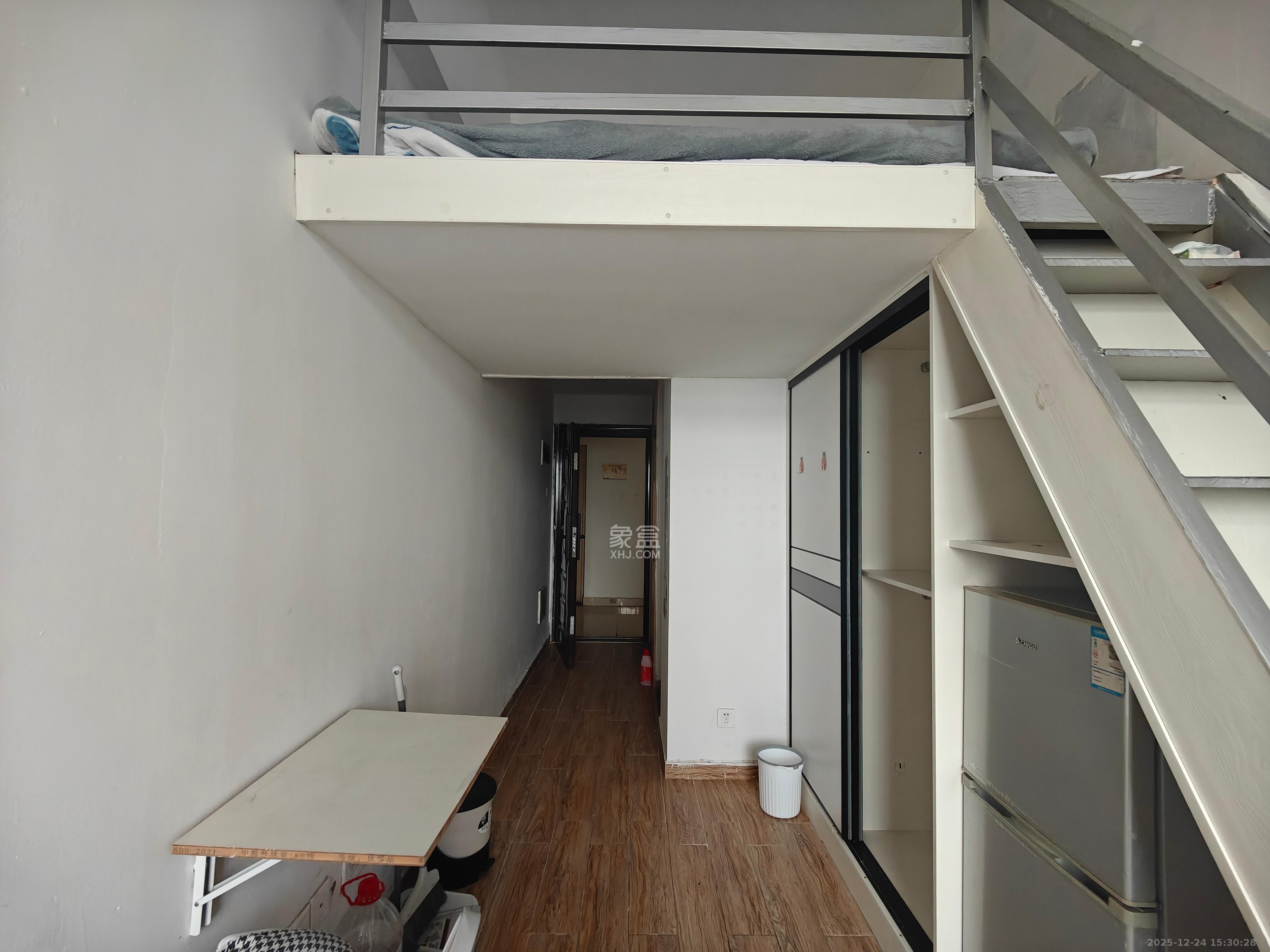 叠彩兰亭  1室1厅1卫    1000.0元/月