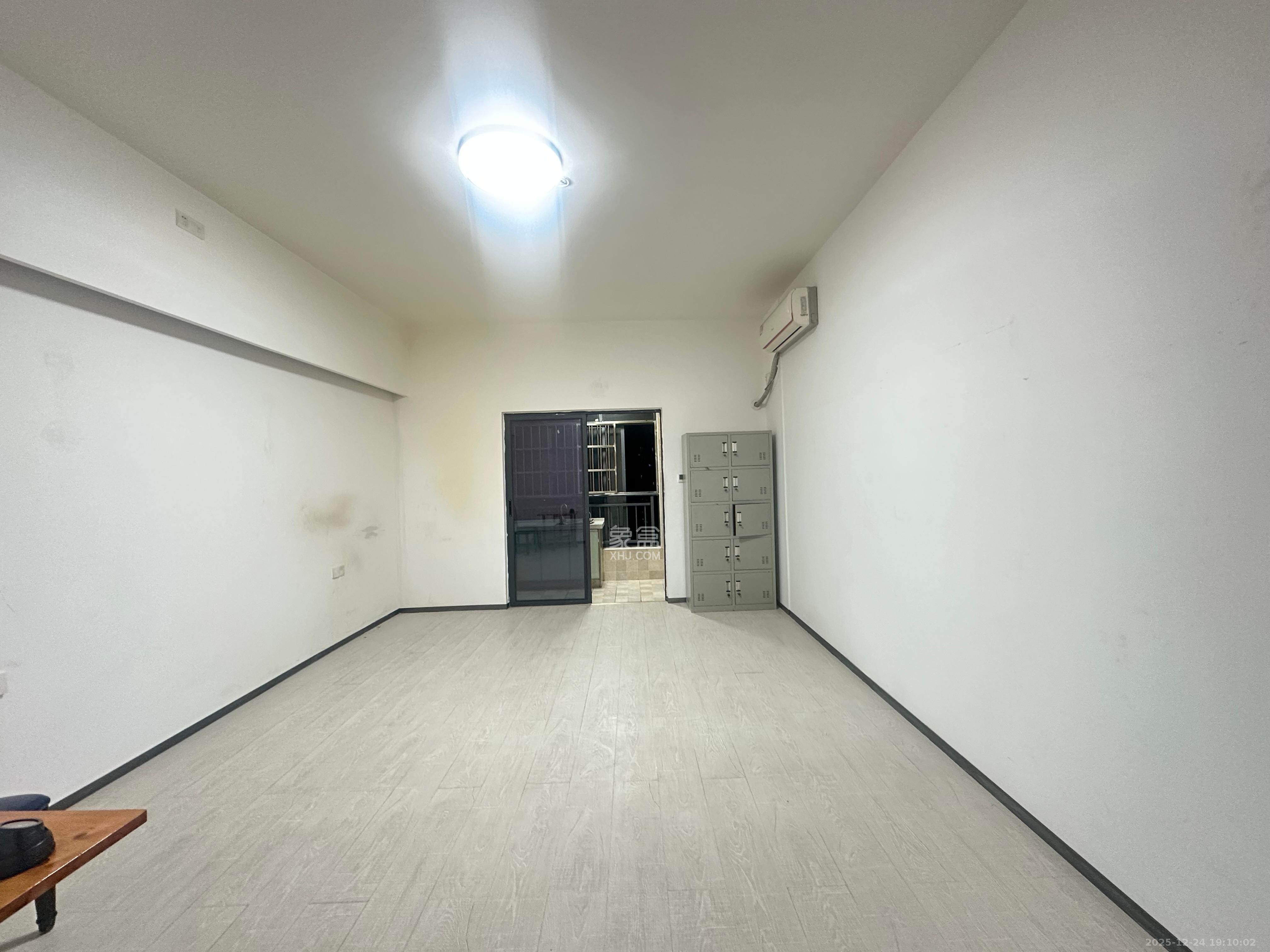 保利麓谷林语I区   49.24㎡      1500.0元/月