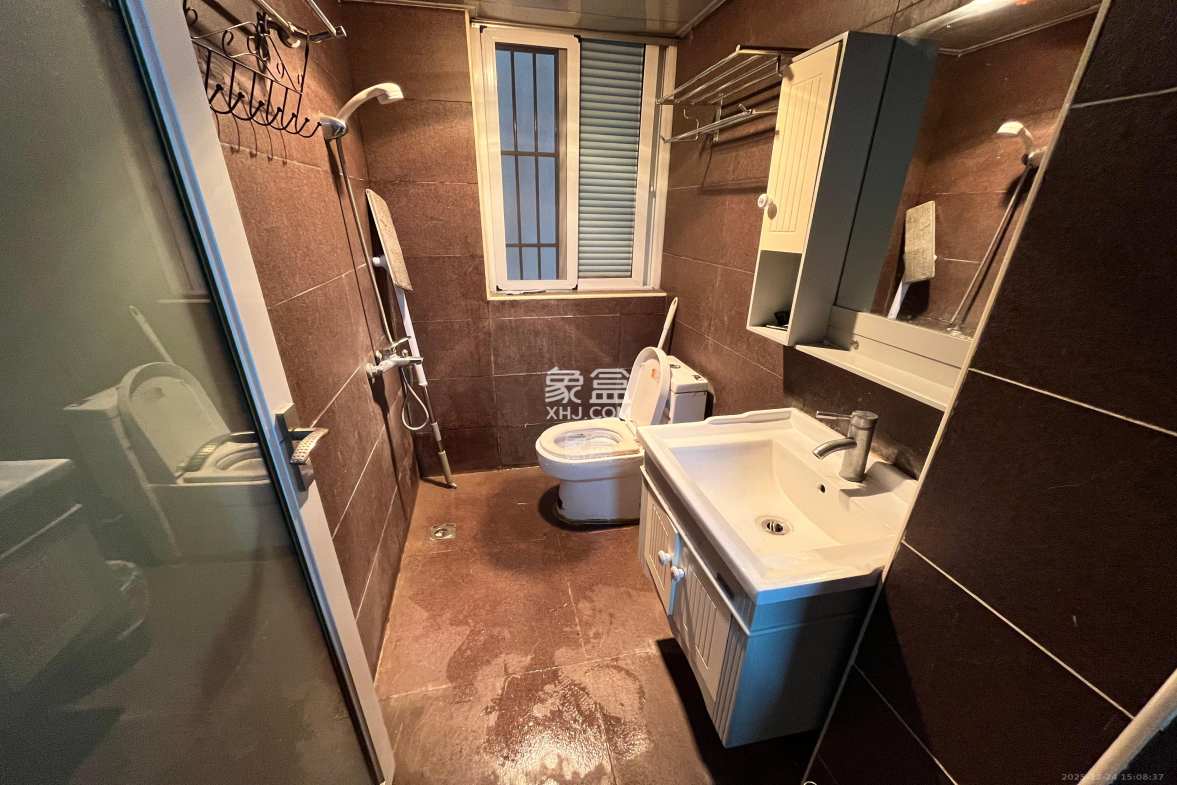 益佳苑 1室1厅1卫 1200.0元/月 益佳苑 1室1厅1卫 1200.0元/月室内图