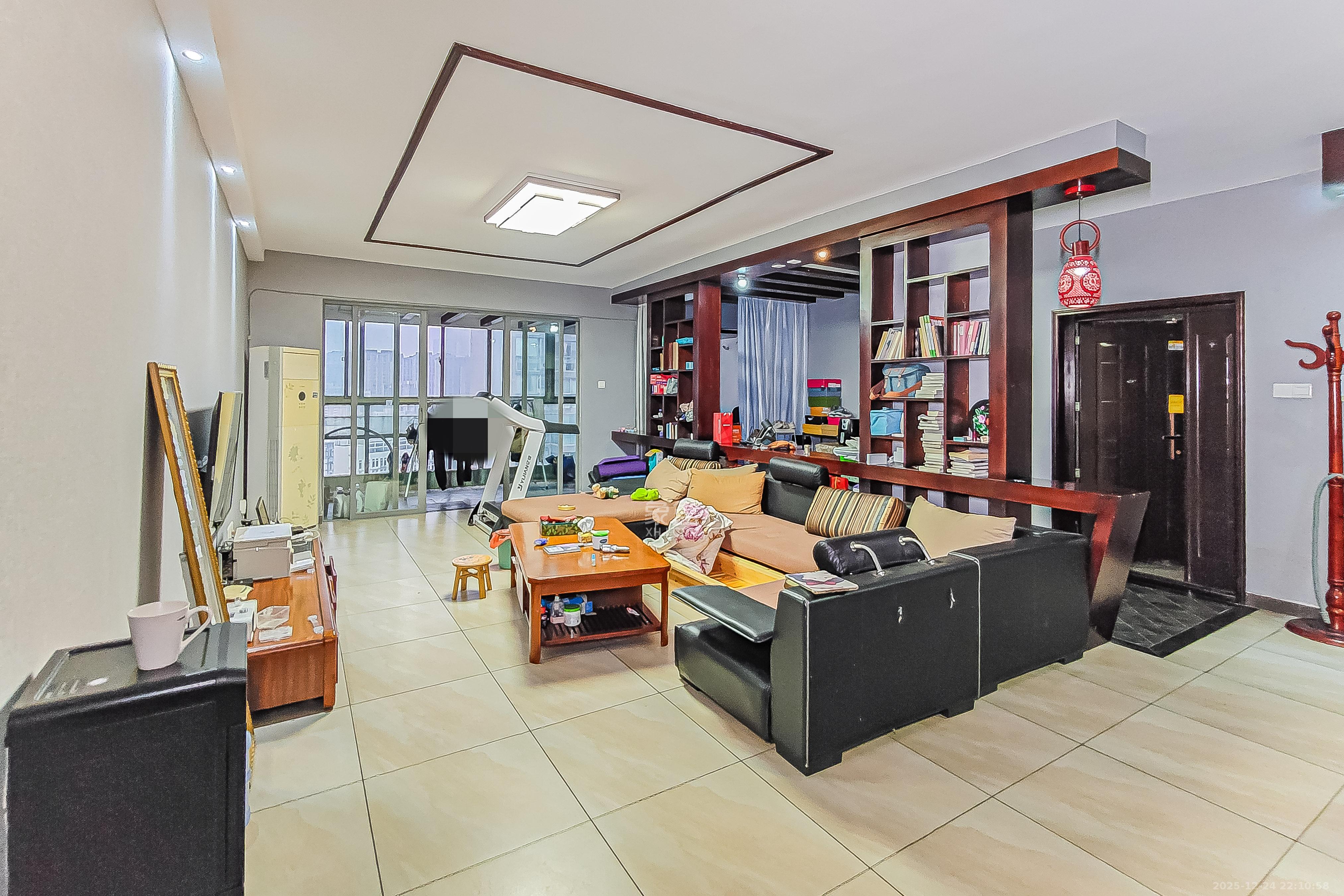 建鸿达华都（华都小户型及大华写字楼）  4室2厅3卫    175.0万