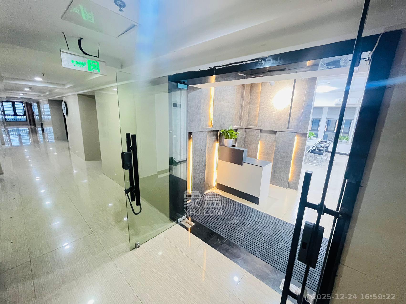 建发汇金国际   110.0㎡      3500.0元/月室内图