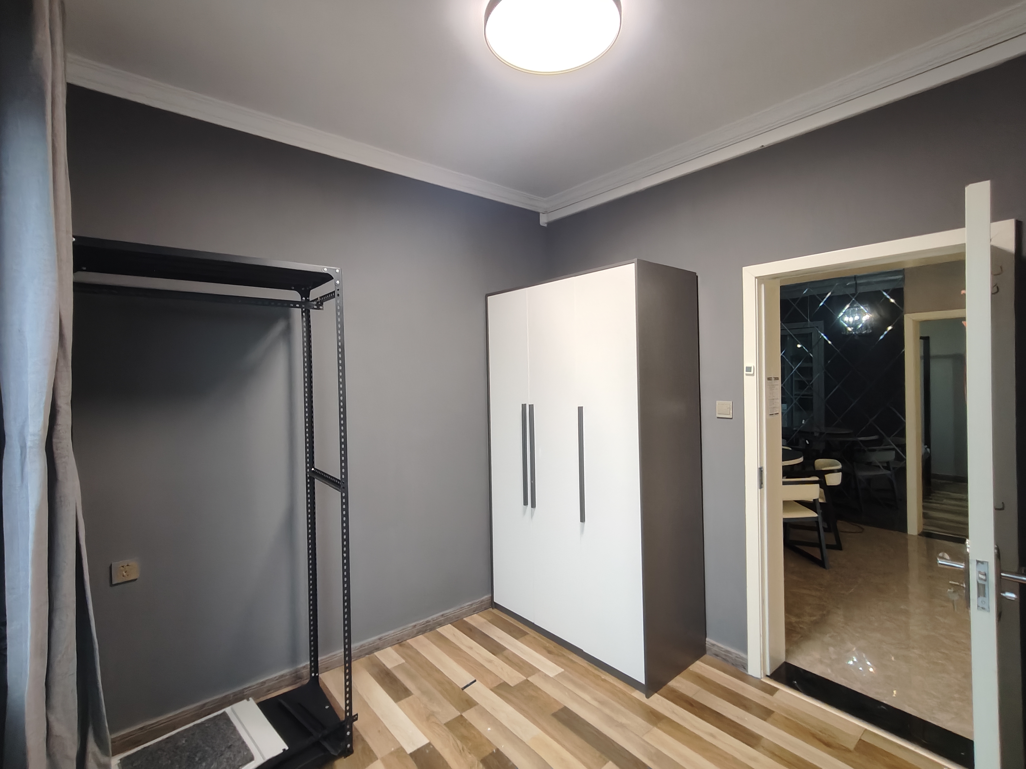 融冠亲城  4室2厅1卫    65.8万