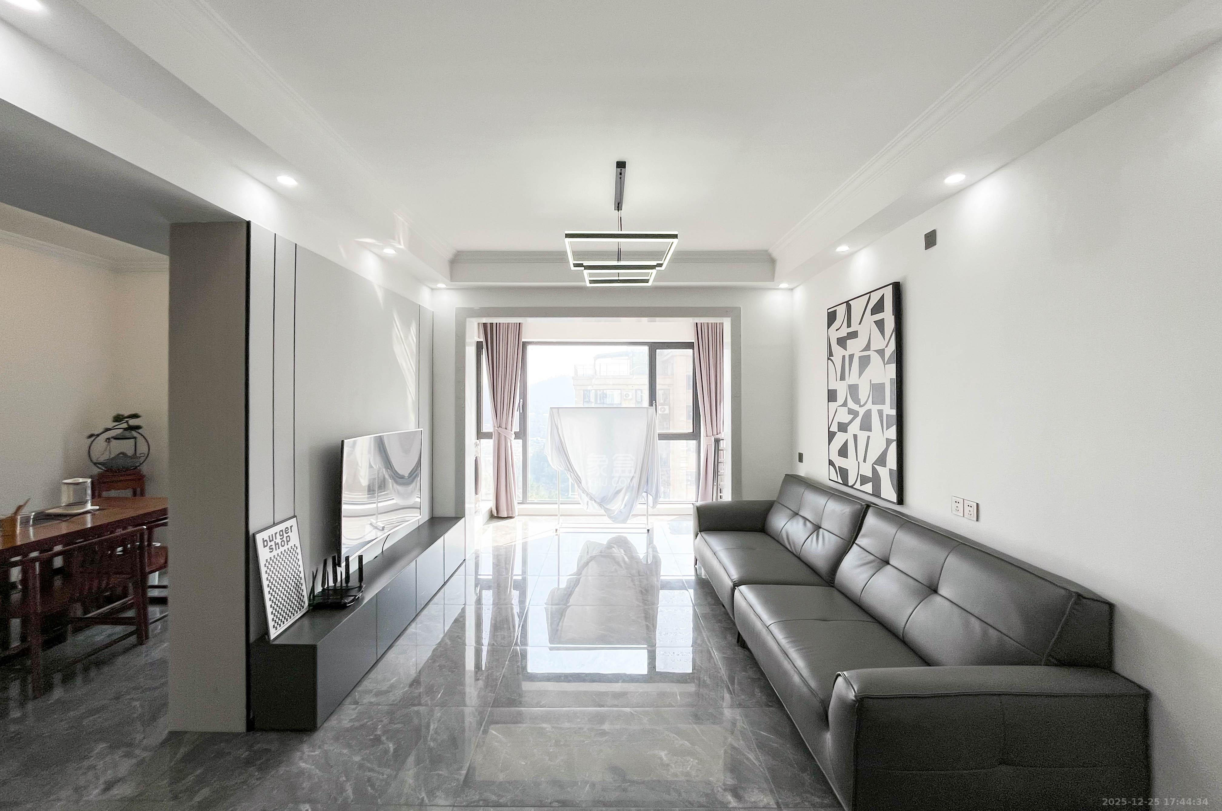 梅溪正荣府  4室2厅2卫    138.0万