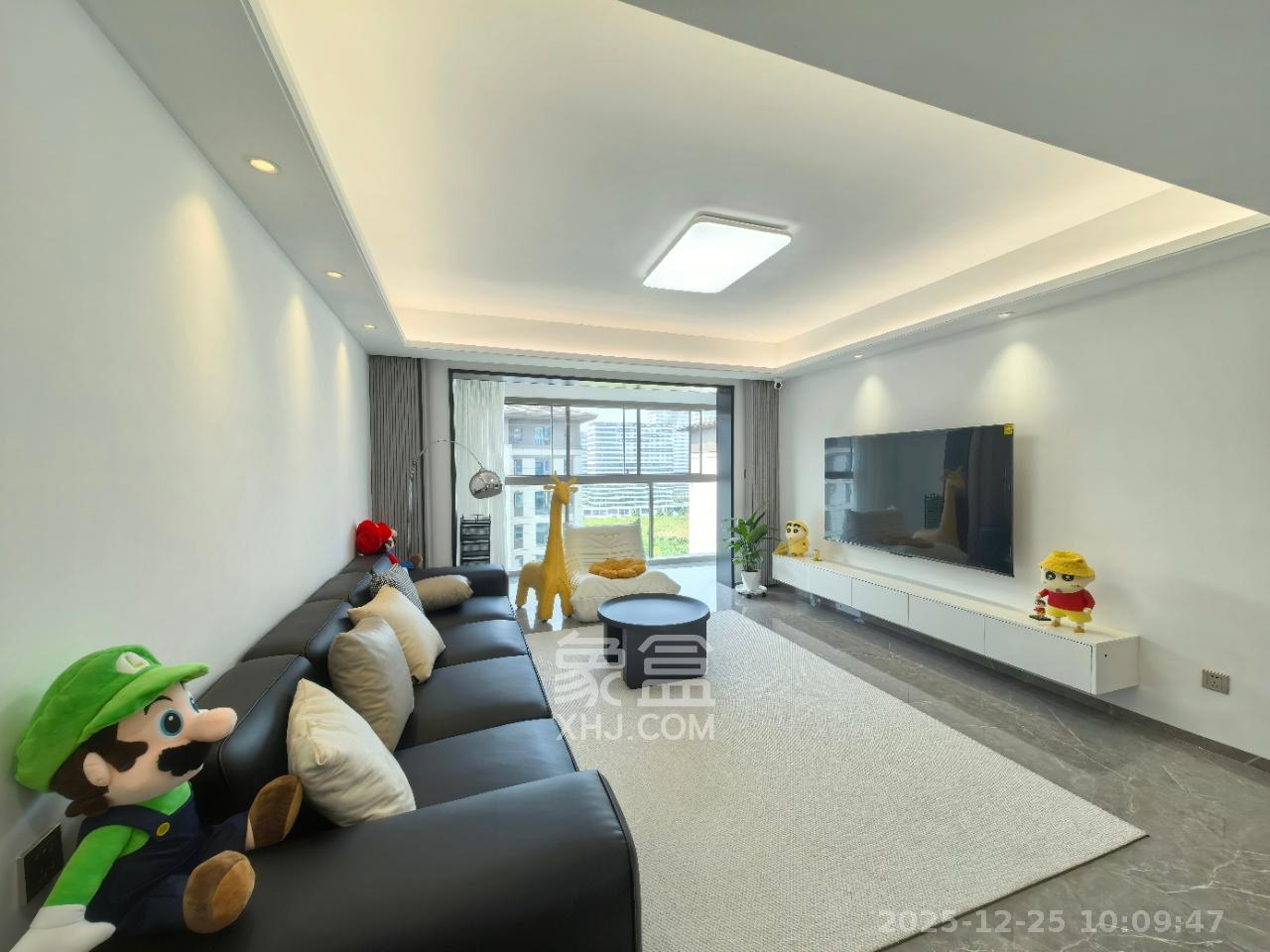 阳光城翡丽云邸  4室2厅2卫    3600.0元/月