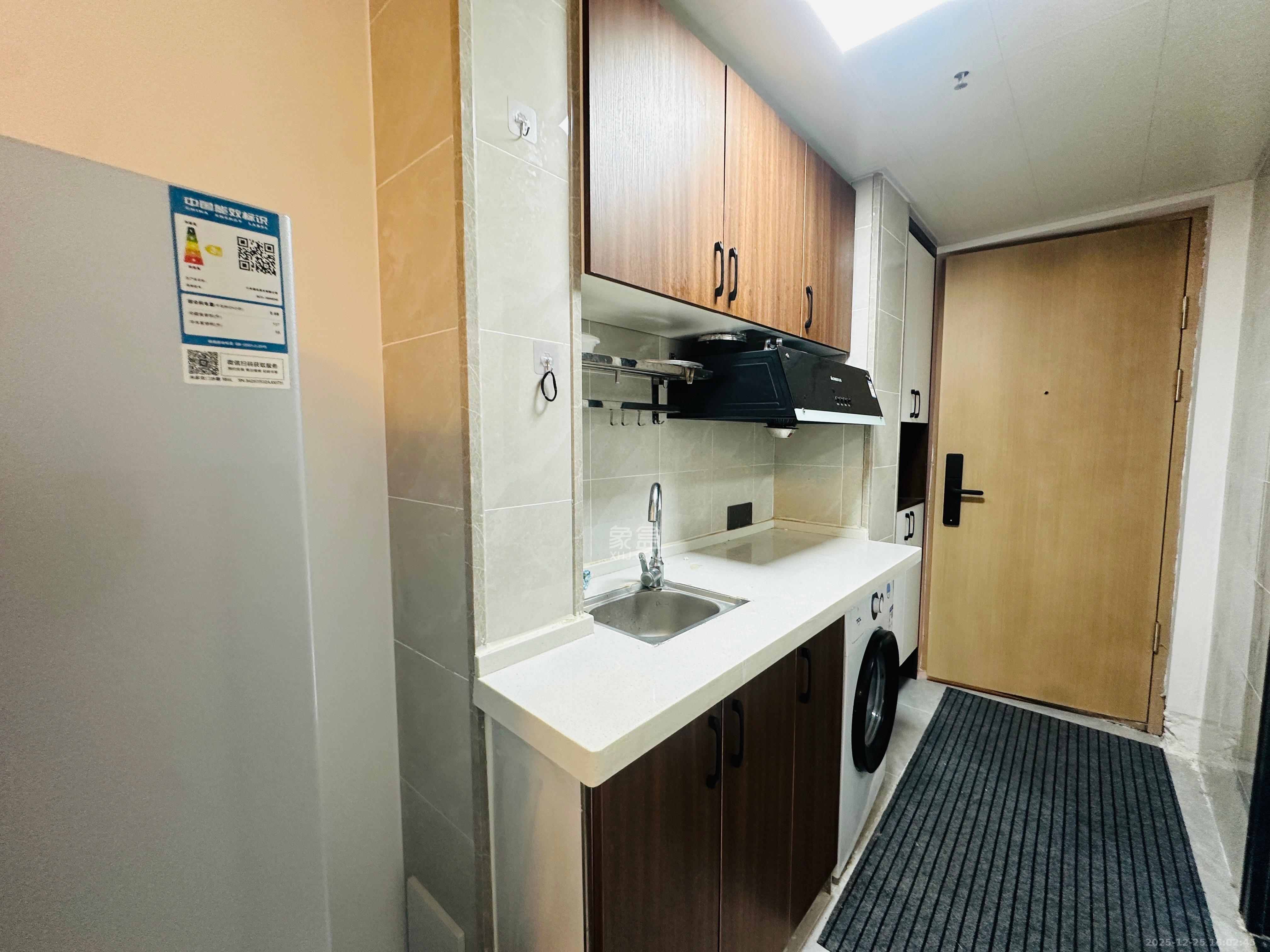 新力铂园（江山云著）  1室1厅1卫    1300.0元/月室内图