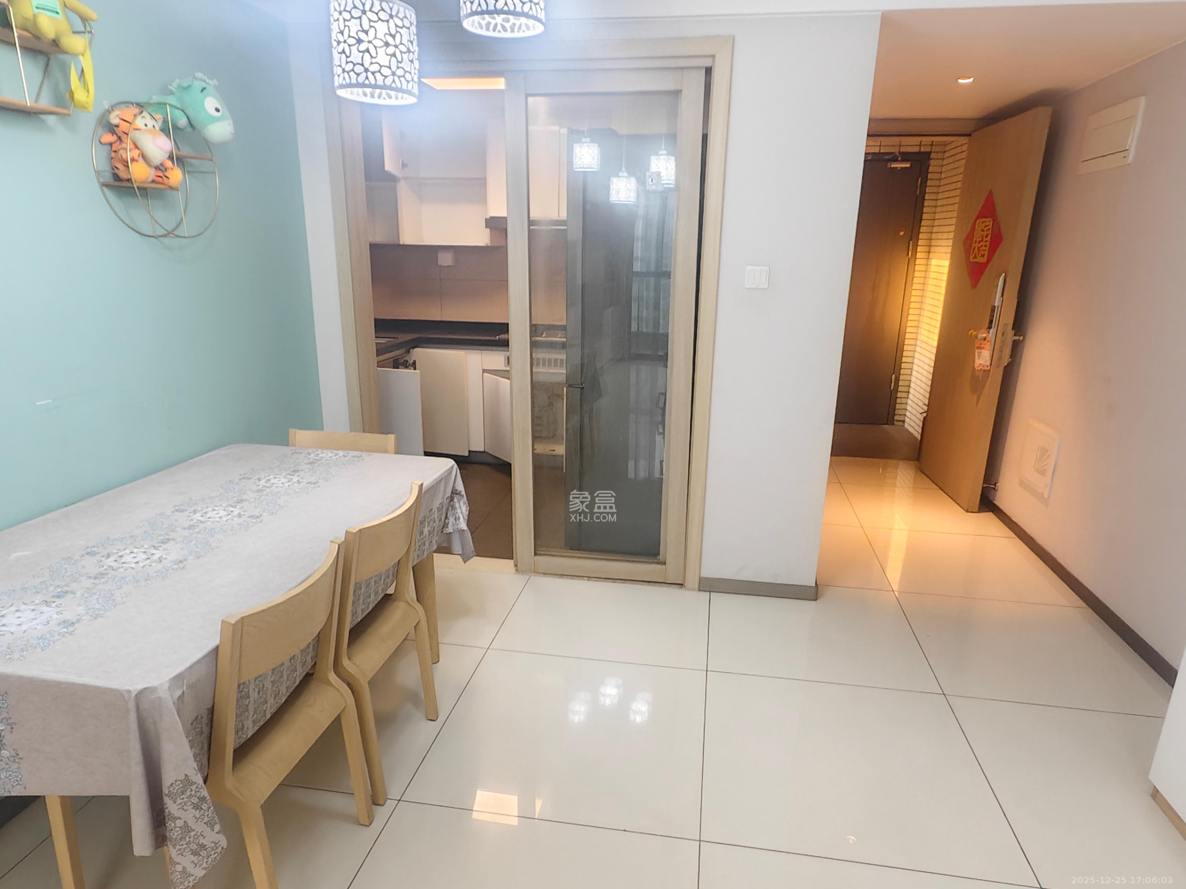 时代年华  3室2厅2卫    2450.0元/月