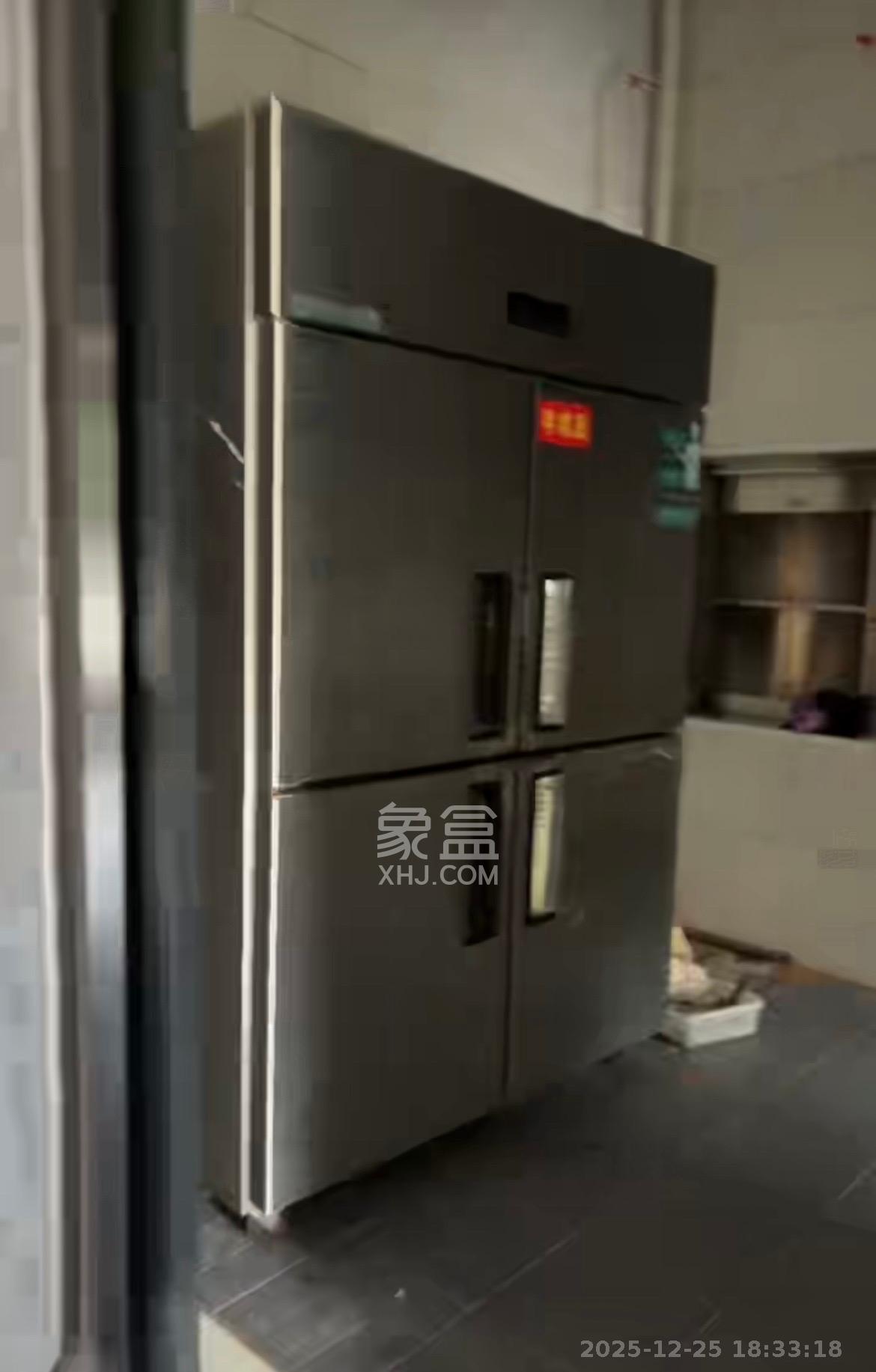 卓越浅水湾   77.0㎡      5000.0元/月室内图