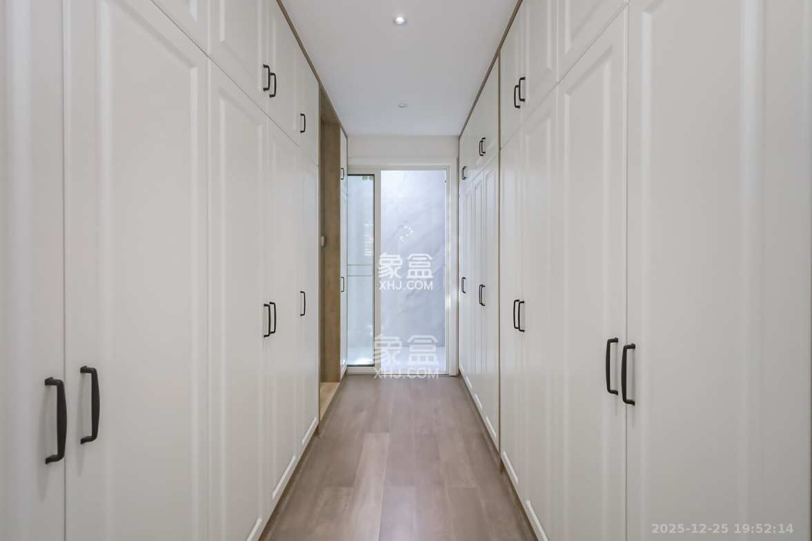 保利西海岸A区 4室2厅2卫 320.0万 保利西海岸A区 4室2厅2卫 320.0万其他