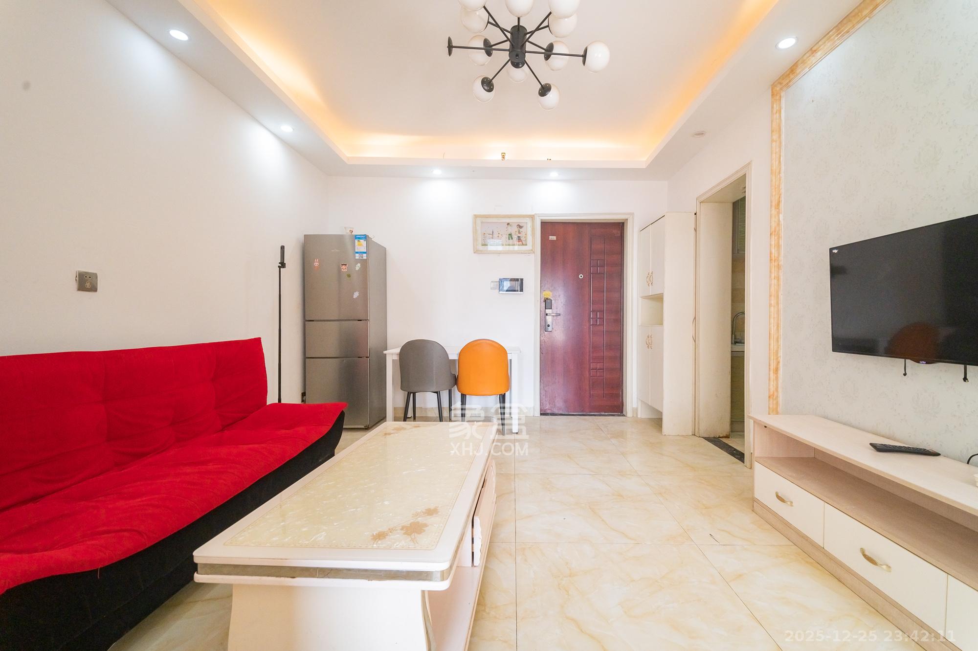 华润五彩城  1室2厅1卫    39.8万