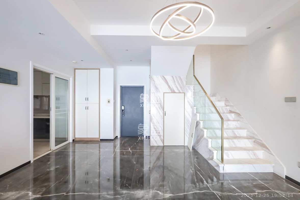 保利西海岸A区 4室2厅2卫 320.0万 保利西海岸A区 4室2厅2卫 320.0万其他