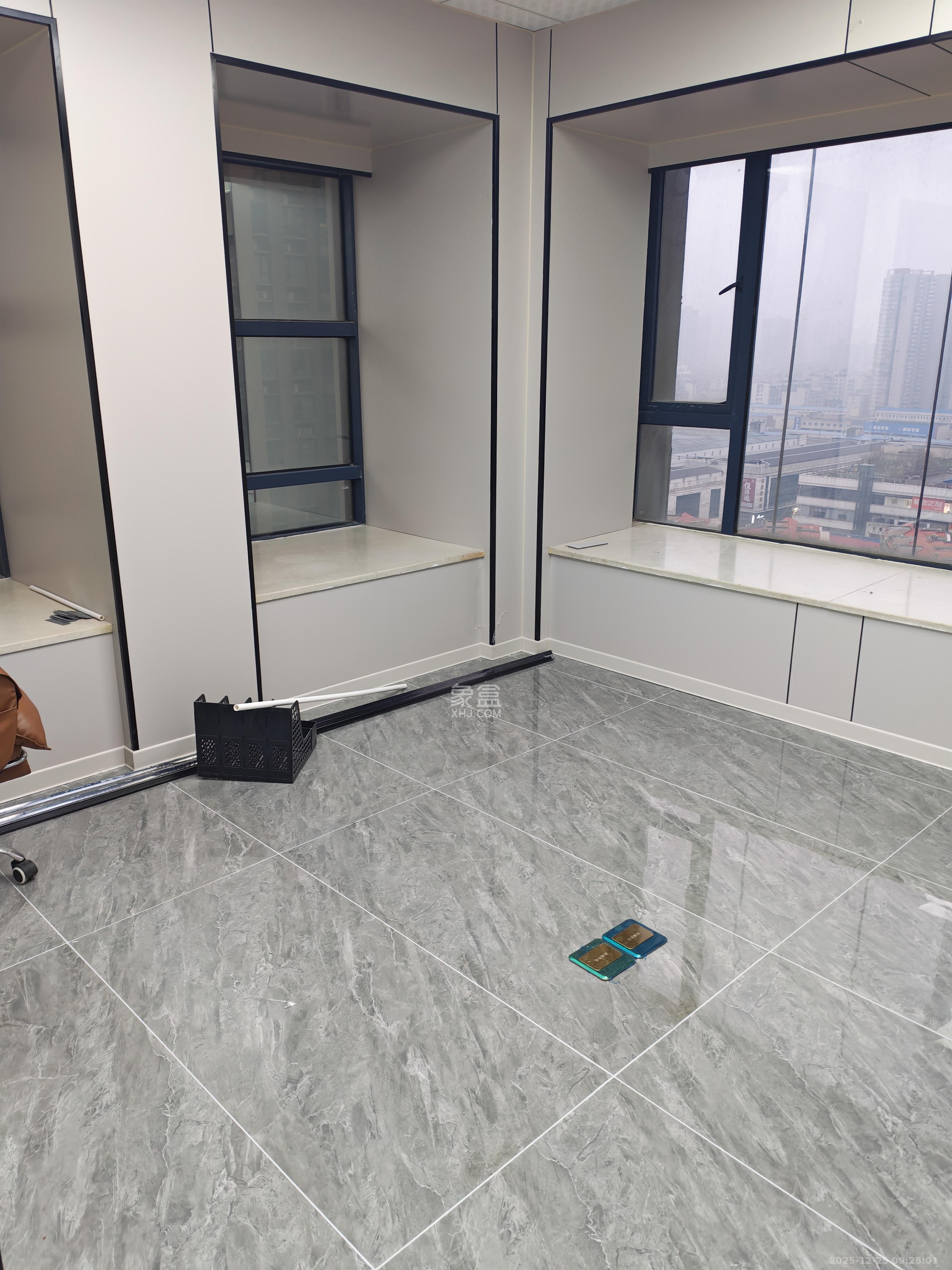 万象新天   160.0㎡      6500.0元/月室内图