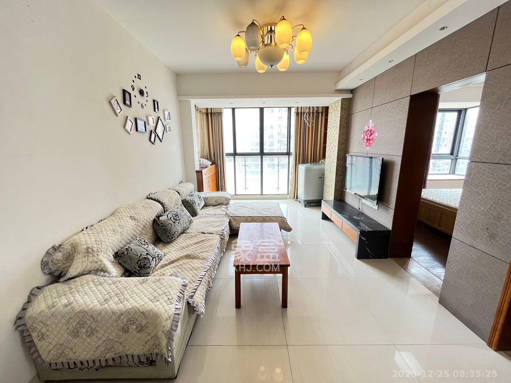 高鑫麓城  2室1厅1卫    2600.0元/月