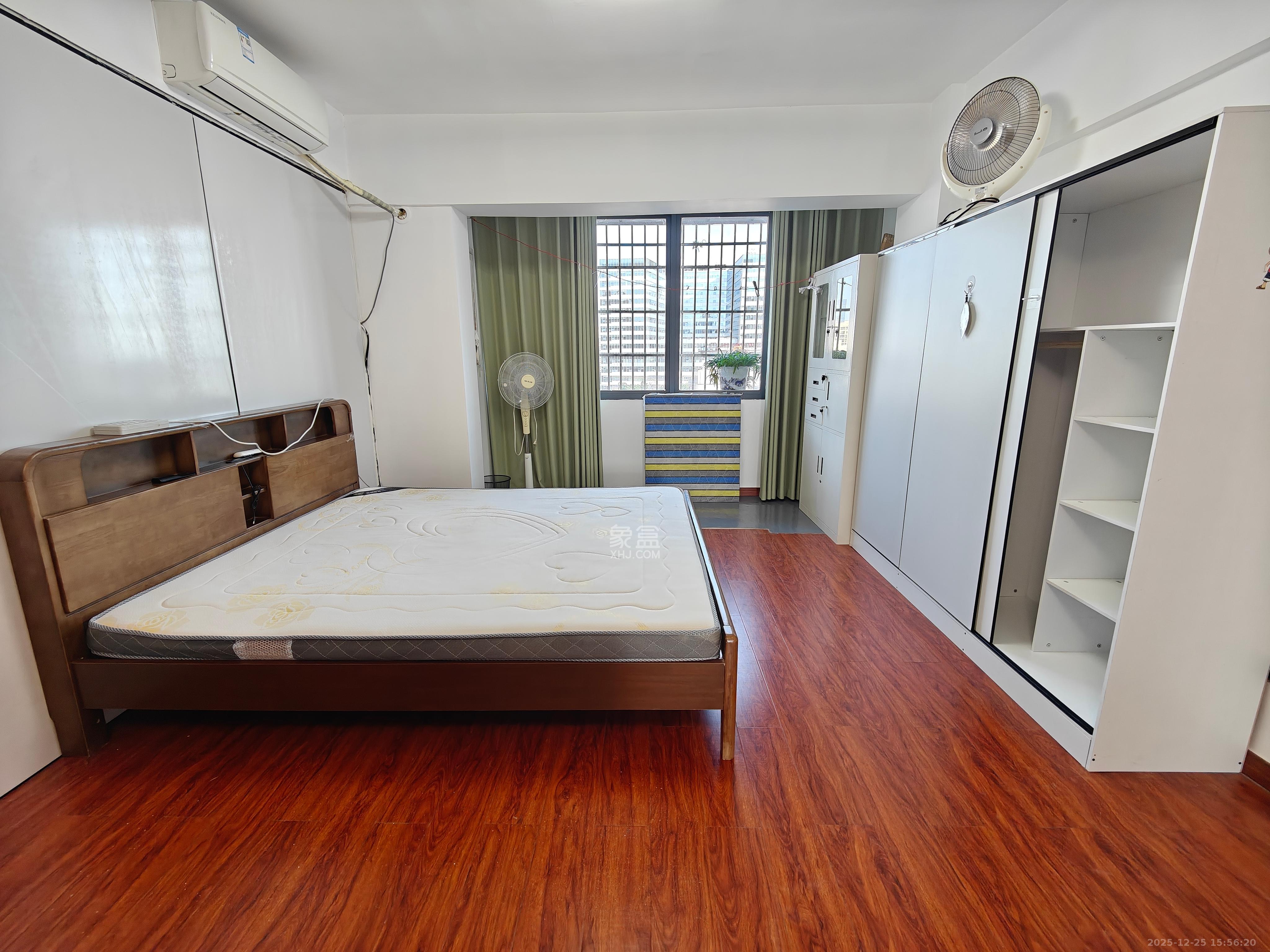 玛依拉山庄  1室1厅1卫    1450.0元/月