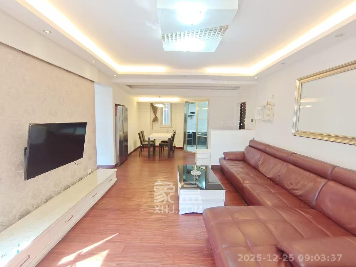 湘江锦绣  2室2厅1卫    2200.0元/月