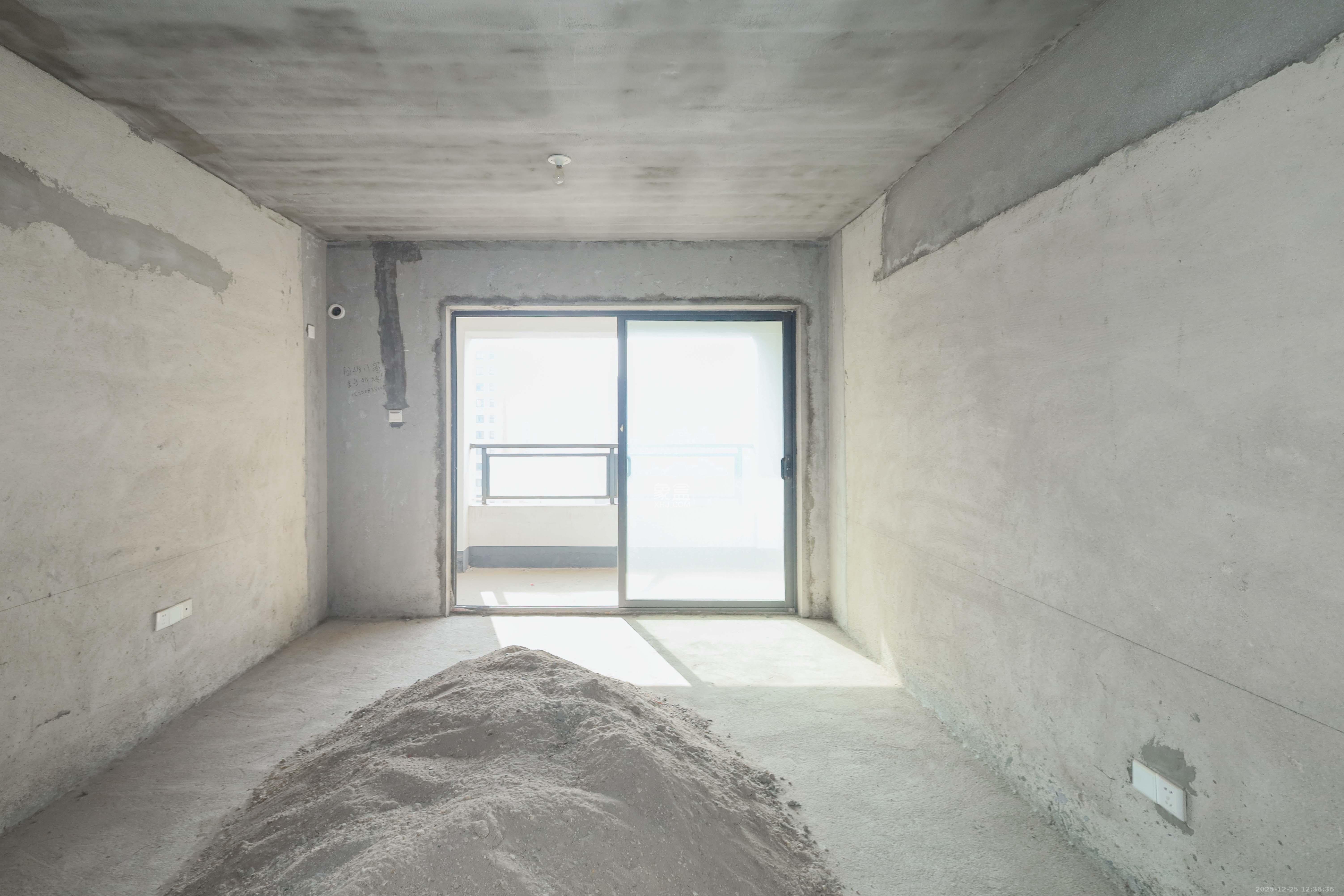 好莱城（弘德西街）