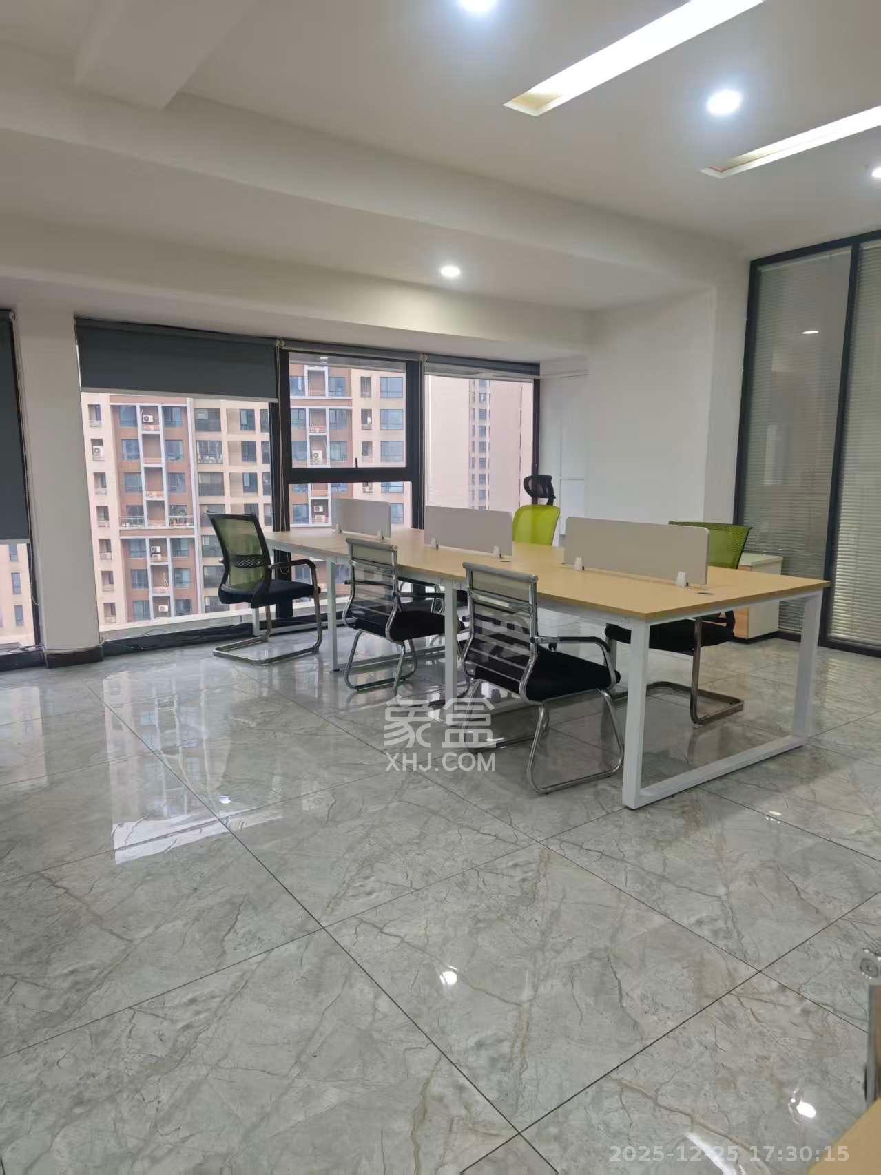 达美D6区   112.0㎡      6000.0元/月