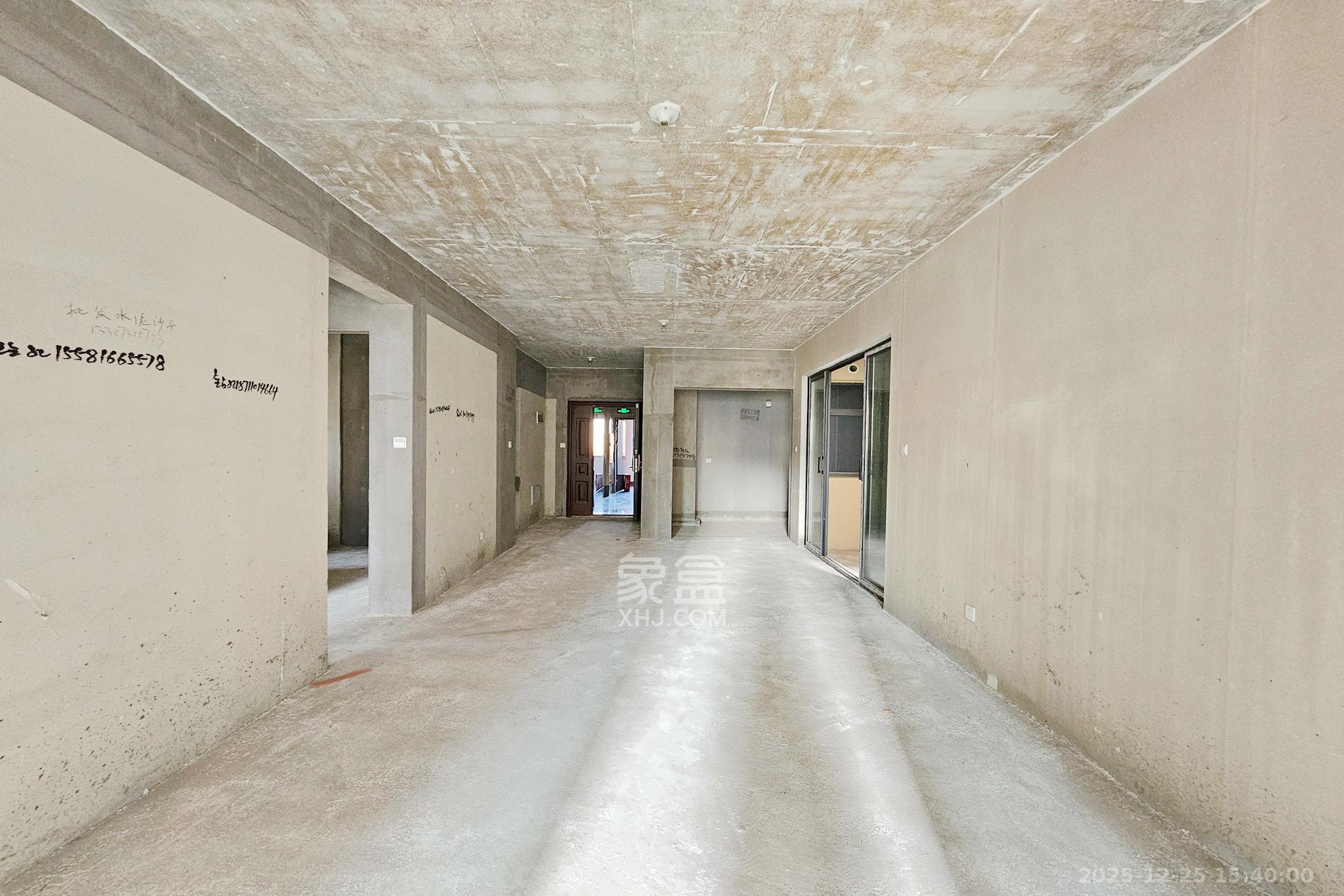 长房东旭国际  3室2厅1卫    113.0万