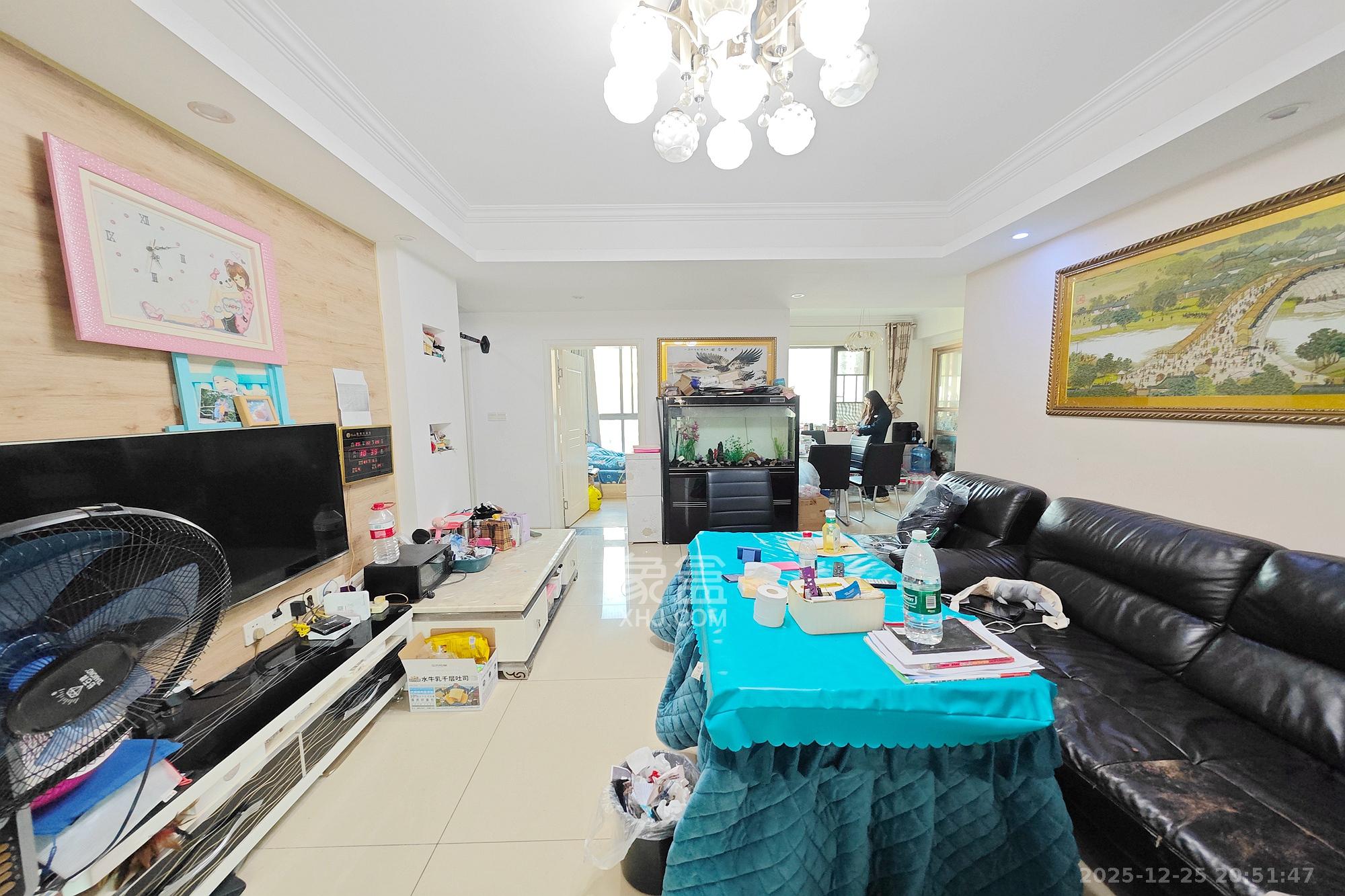 新城新世界一二三期  3室2厅1卫    99.0万