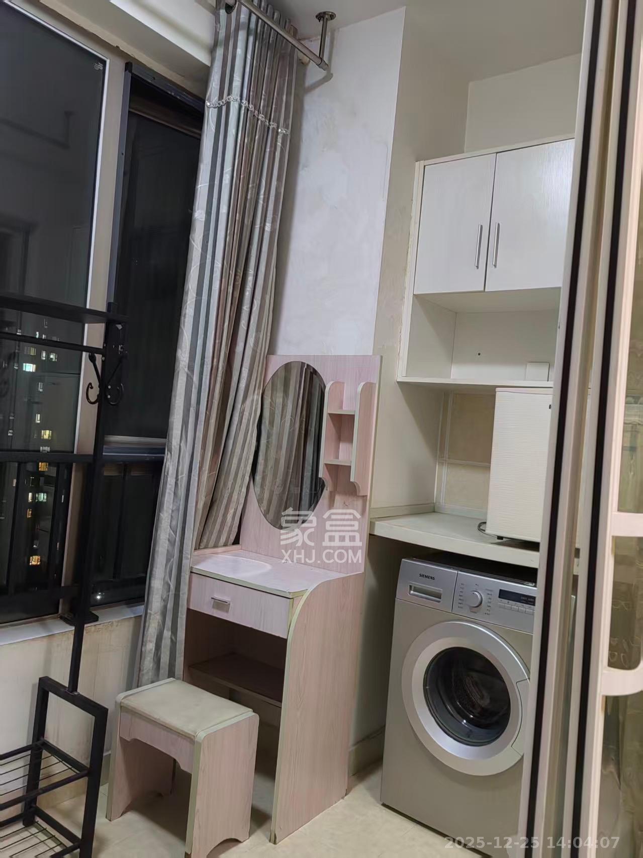 怡海星城  1室0厅0卫    900.0元/月