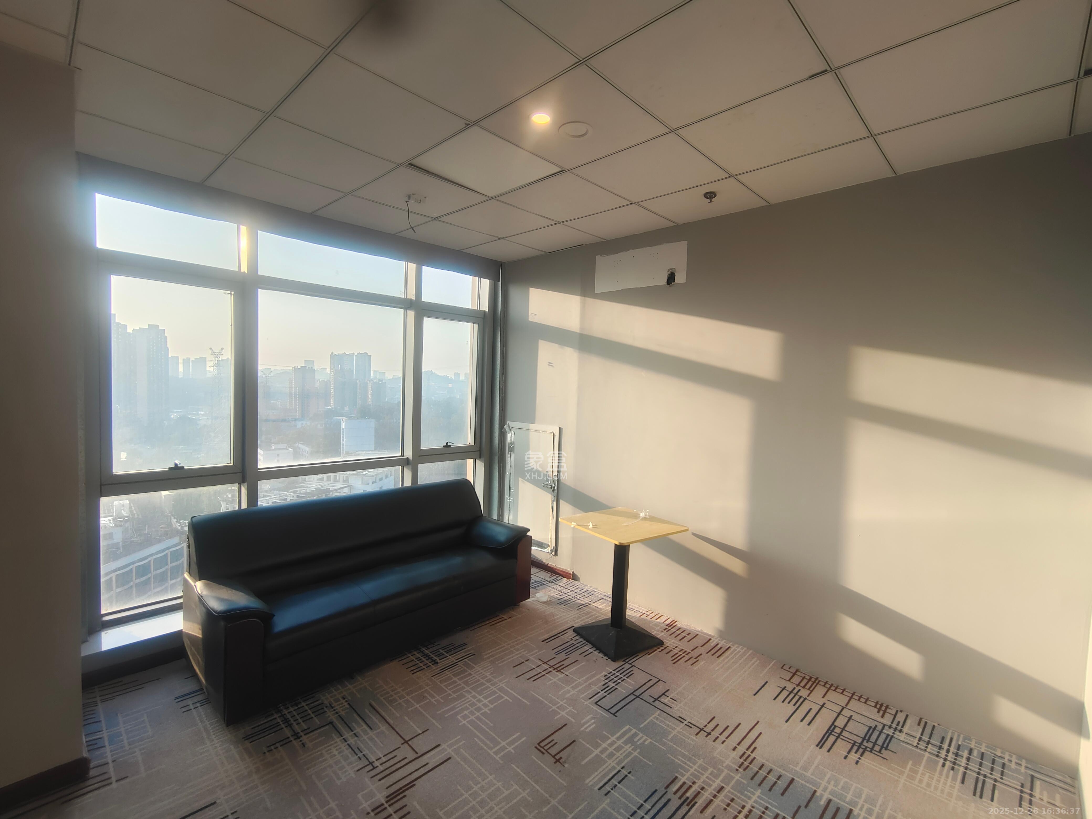 奥克斯缔壹城   260.0㎡      8000.0元/月室内图